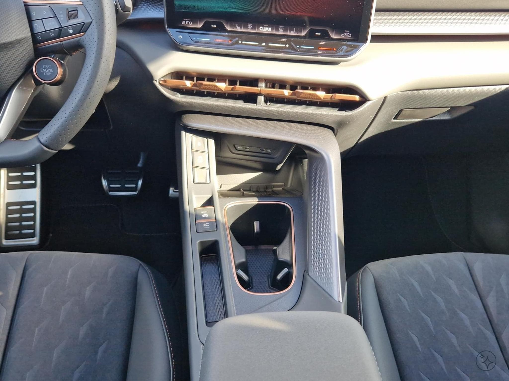 Cupra Terramar 1.5eTSI (2026) - Foto 12