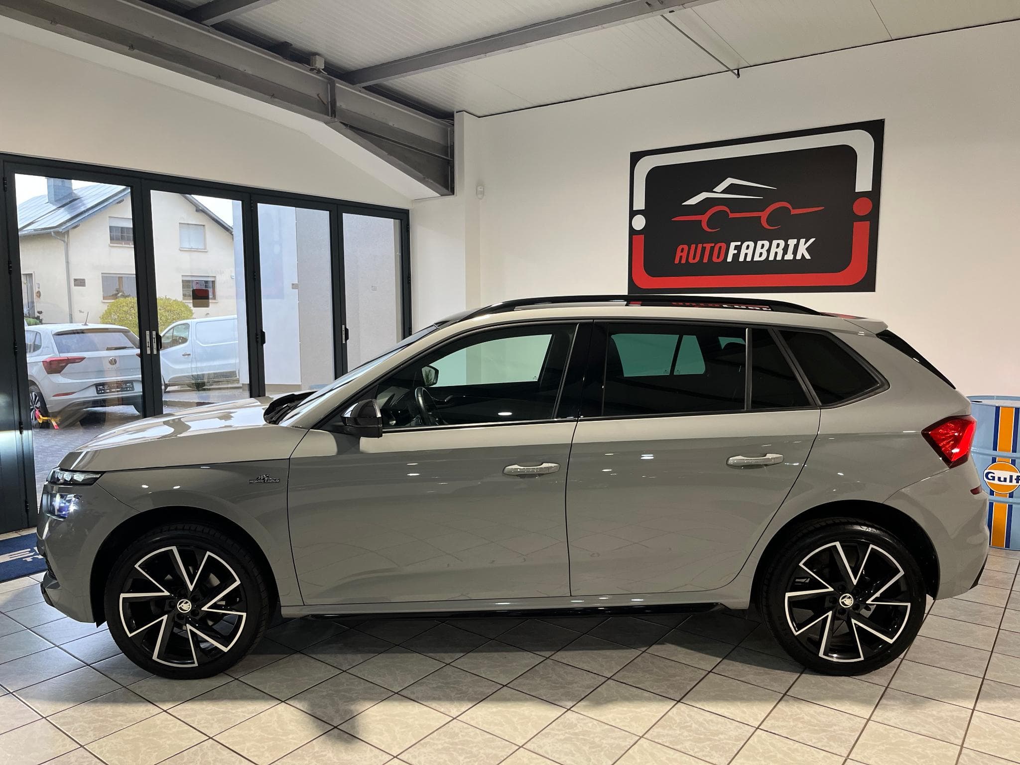 Skoda Kamiq 1.5 TSI DSG Monte Carlo (2021) - Photo 2