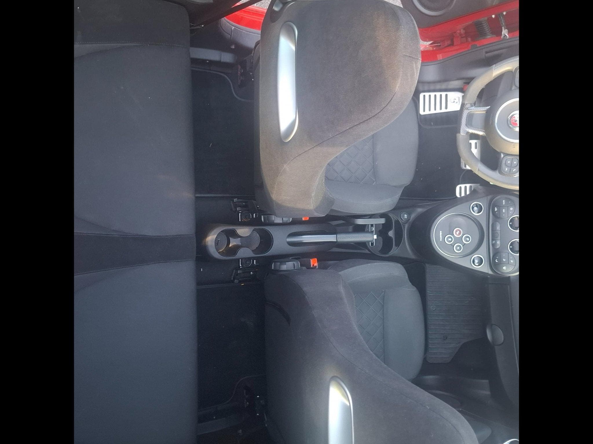 Abarth 500 Abarth 695 c competizione cabrio (2024) - Photo 9