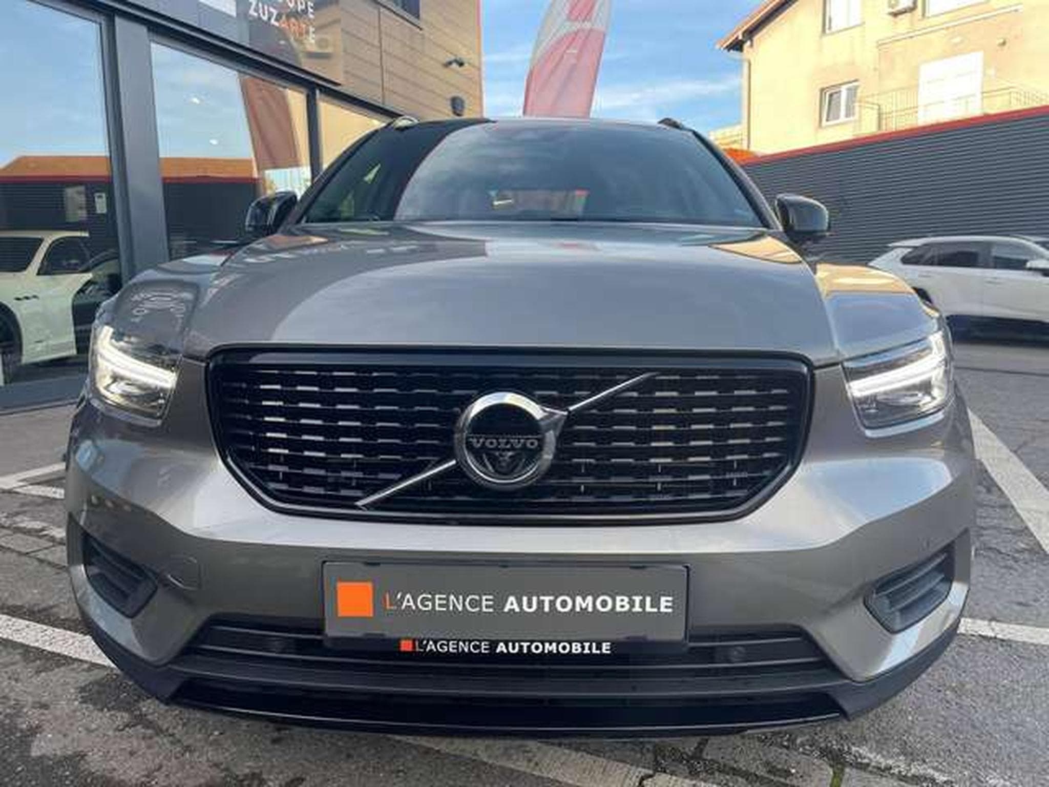 Volvo XC40 XC40 B4 DKG Plus Dark-JUSQU'A 36MOIS DE GARANTIE (2022) - Foto 2