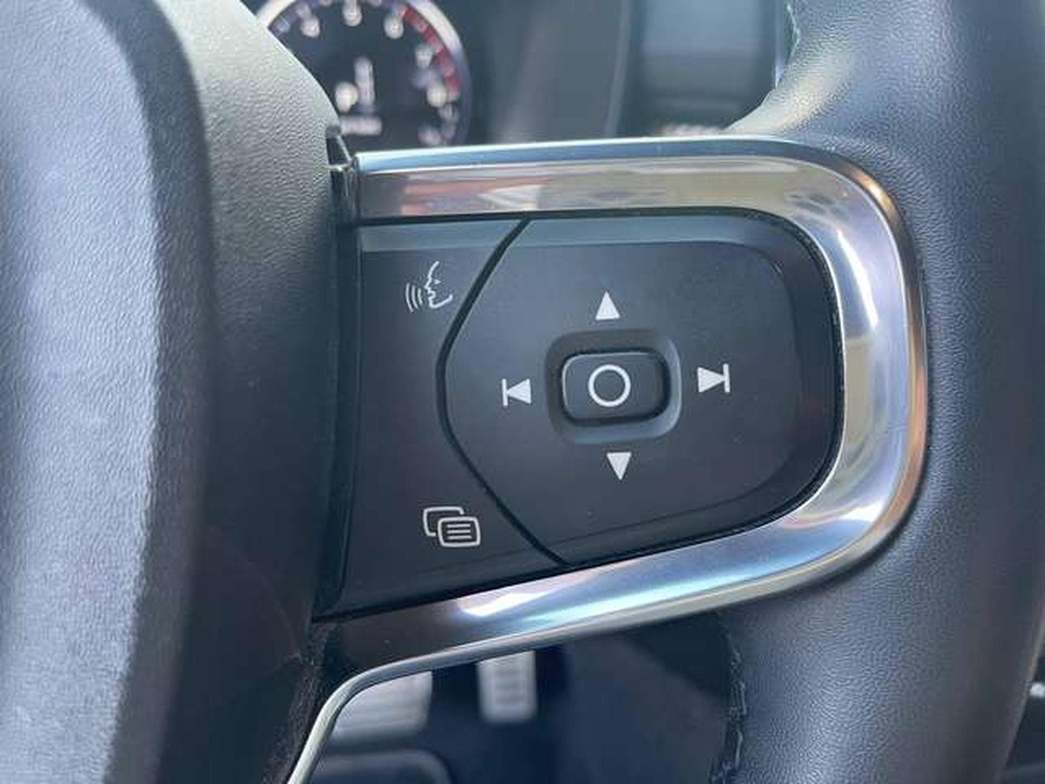 Volvo XC40 XC40 B4 DKG Plus Dark-JUSQU'A 36MOIS DE GARANTIE (2022) - Foto 12