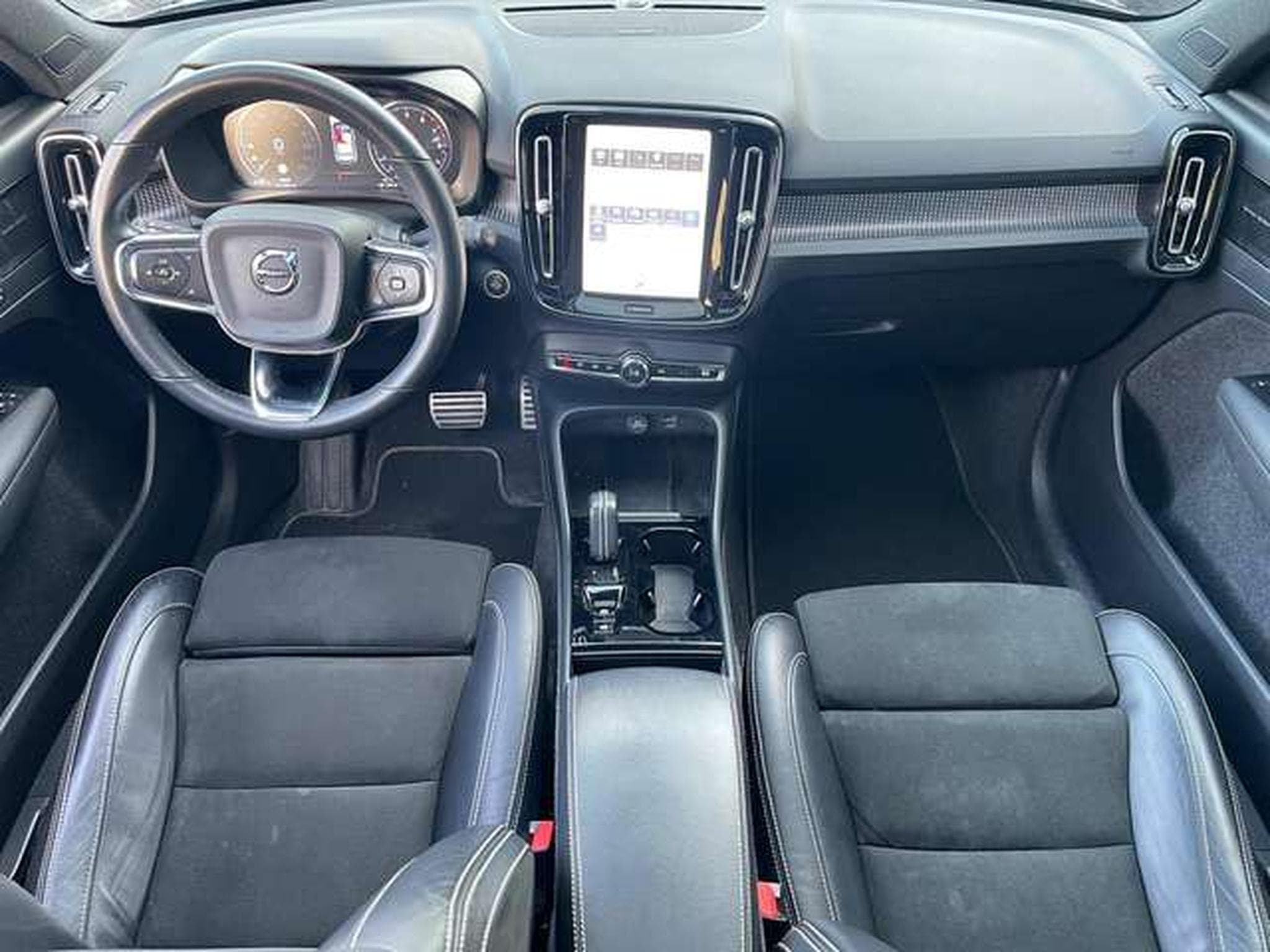 Volvo XC40 XC40 B4 DKG Plus Dark-JUSQU'A 36MOIS DE GARANTIE (2022) - Foto 14