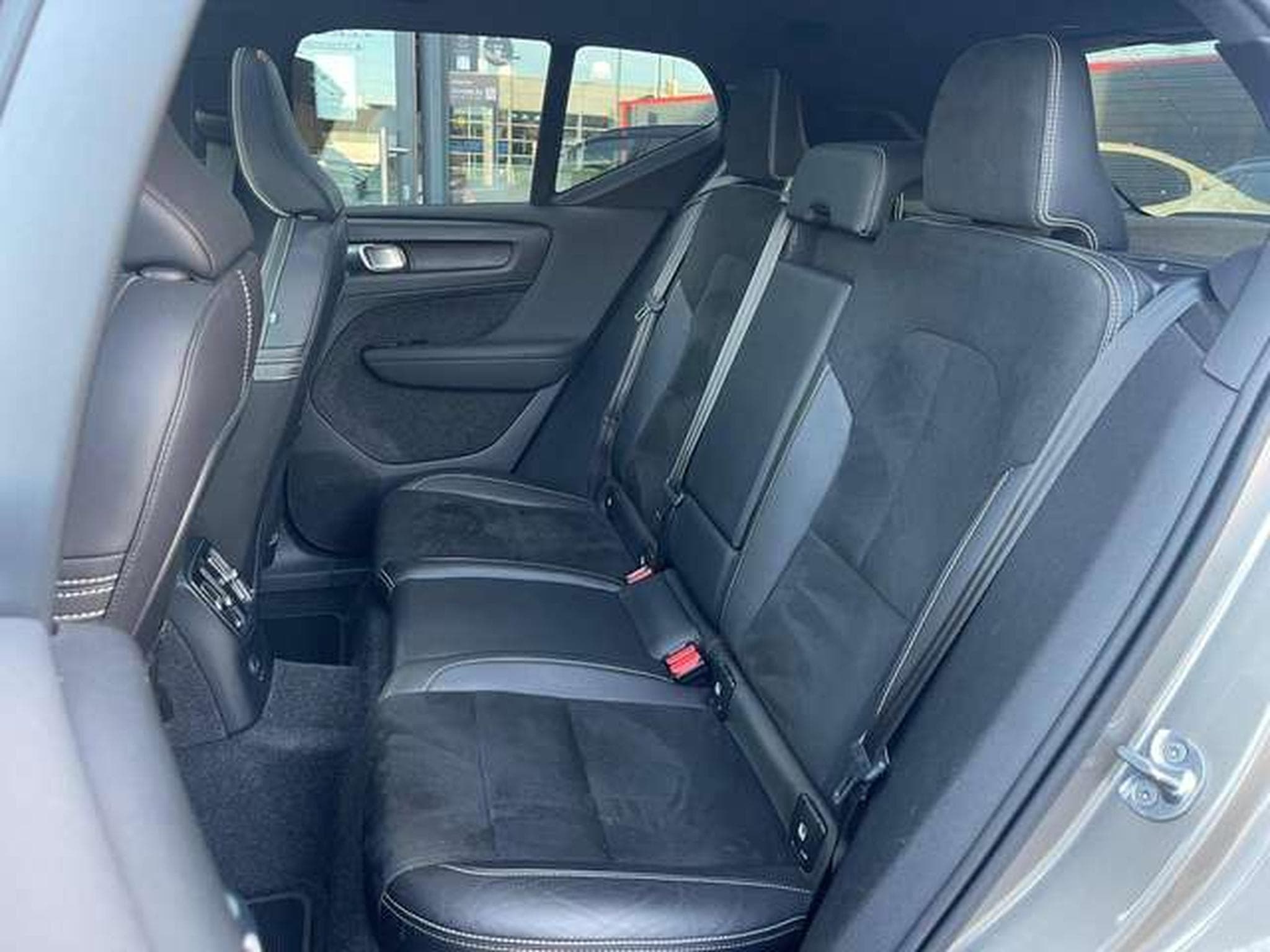 Volvo XC40 XC40 B4 DKG Plus Dark-JUSQU'A 36MOIS DE GARANTIE (2022) - Foto 18