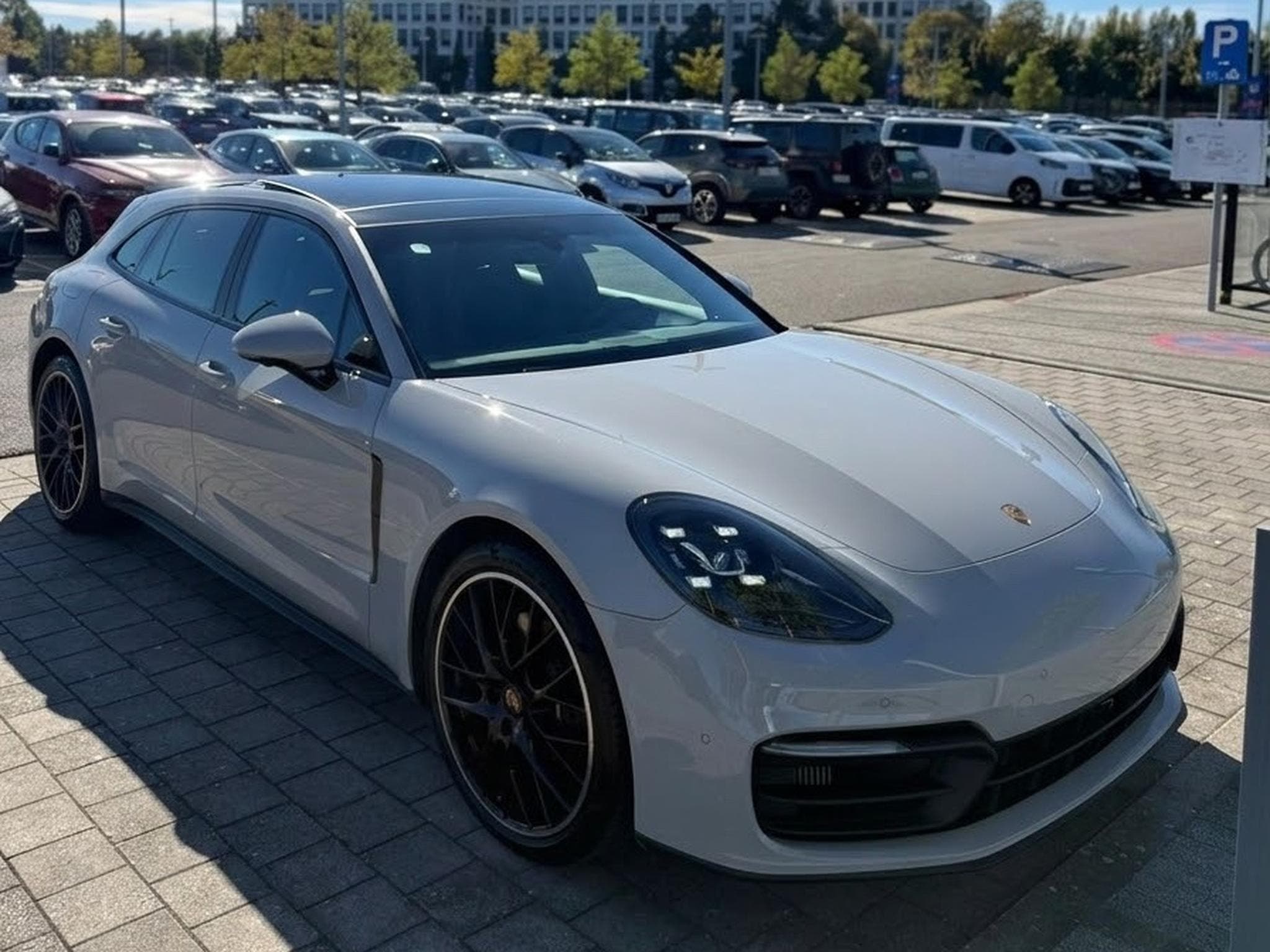 Porsche Panamera 4 Sport Turismo (2021) - Foto 1