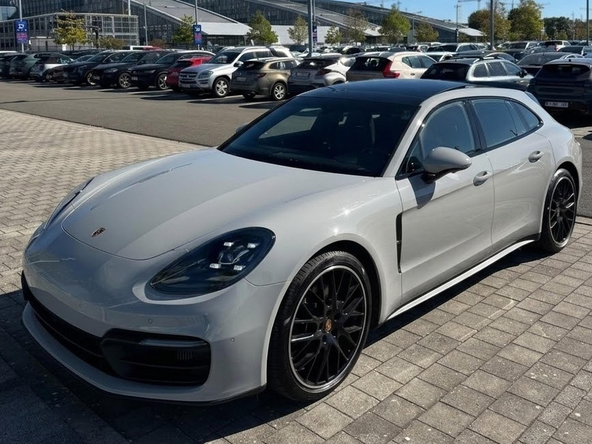 Porsche Panamera 4 Sport Turismo (2021) - Foto 2