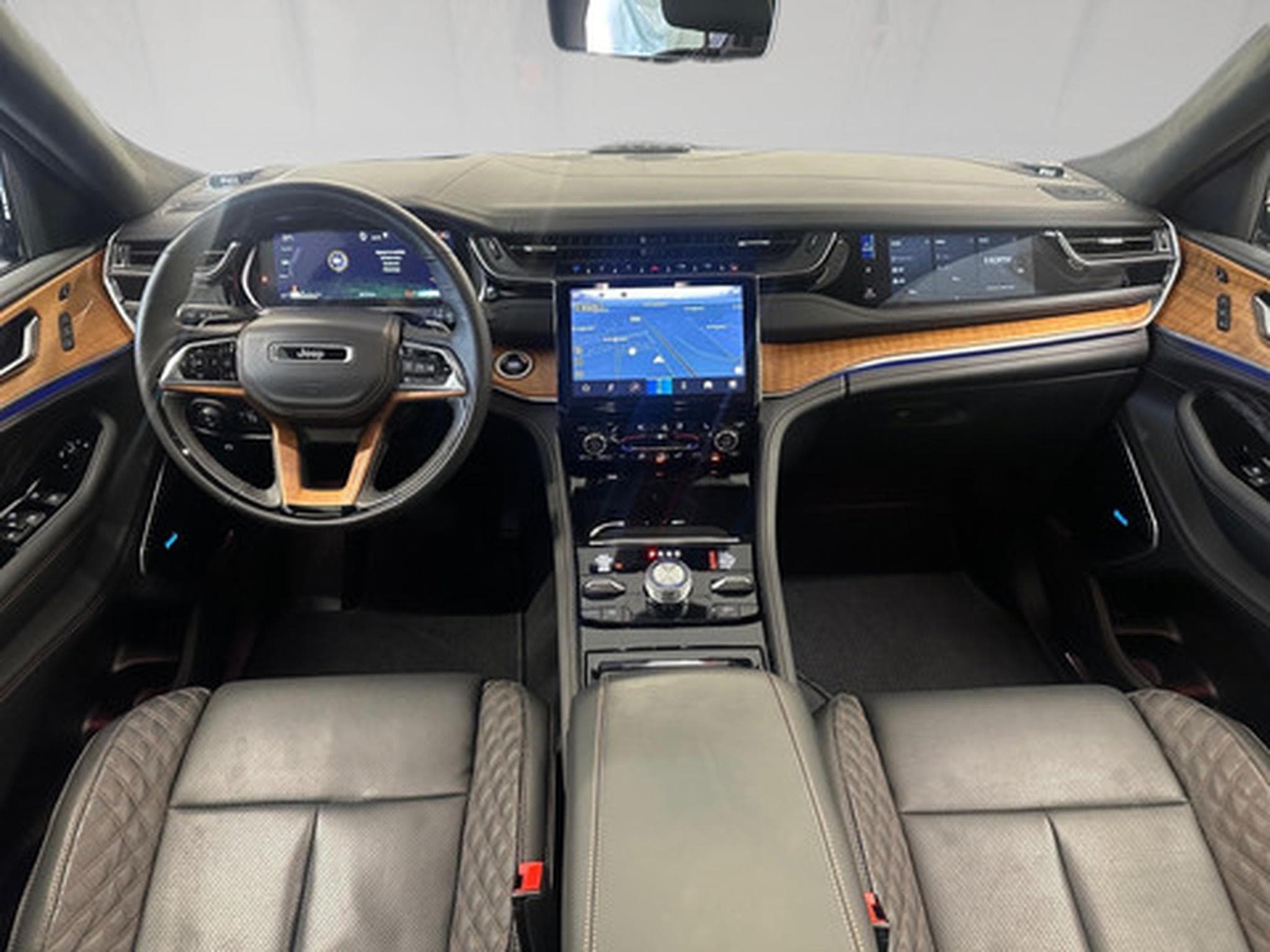 Jeep Cherokee 2.0 4XE SUMMIT RESERVE (2023) - Photo 6