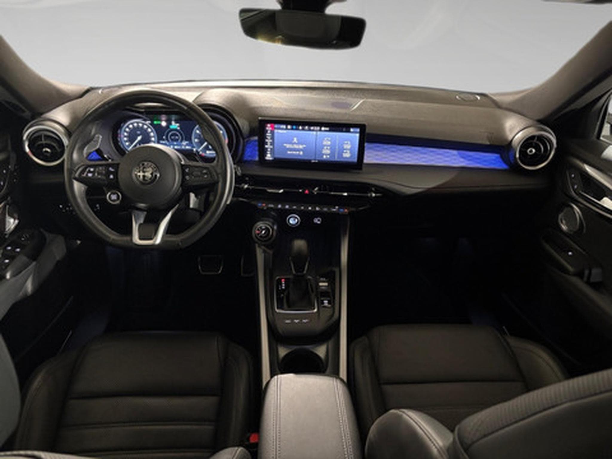 Alfa-Romeo Tonale 1.3 Veloce (2023) - Photo 12