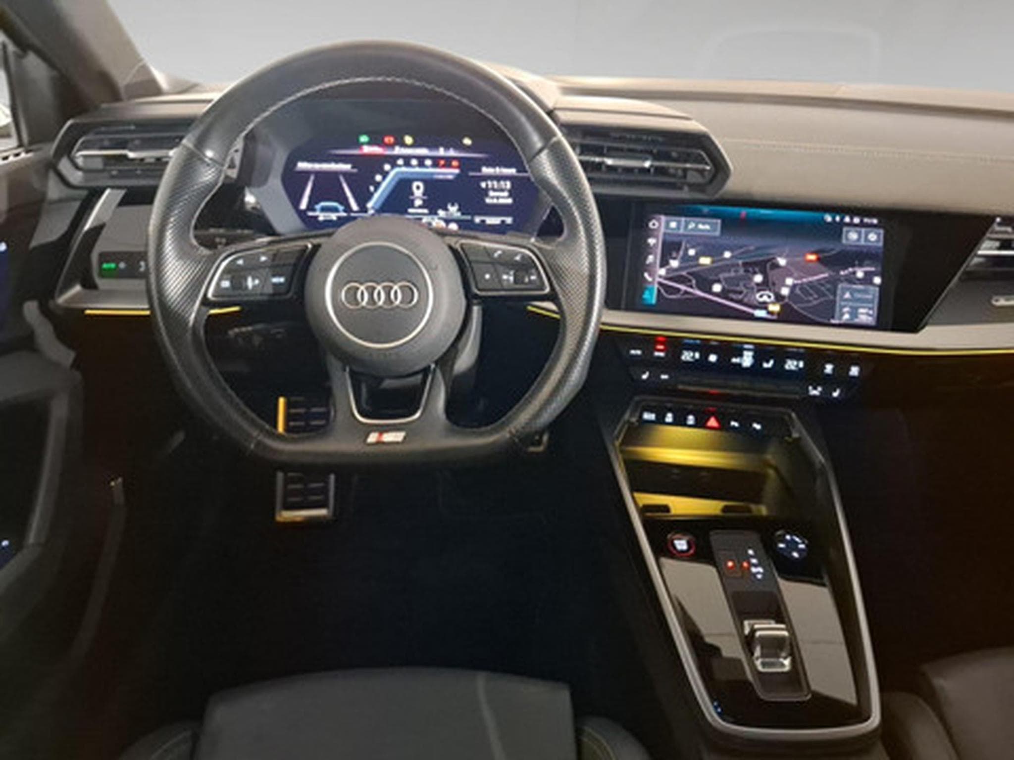 Audi S3 2.0 TFSI S3 S tronic quattro Sportback (2021) - Foto 6