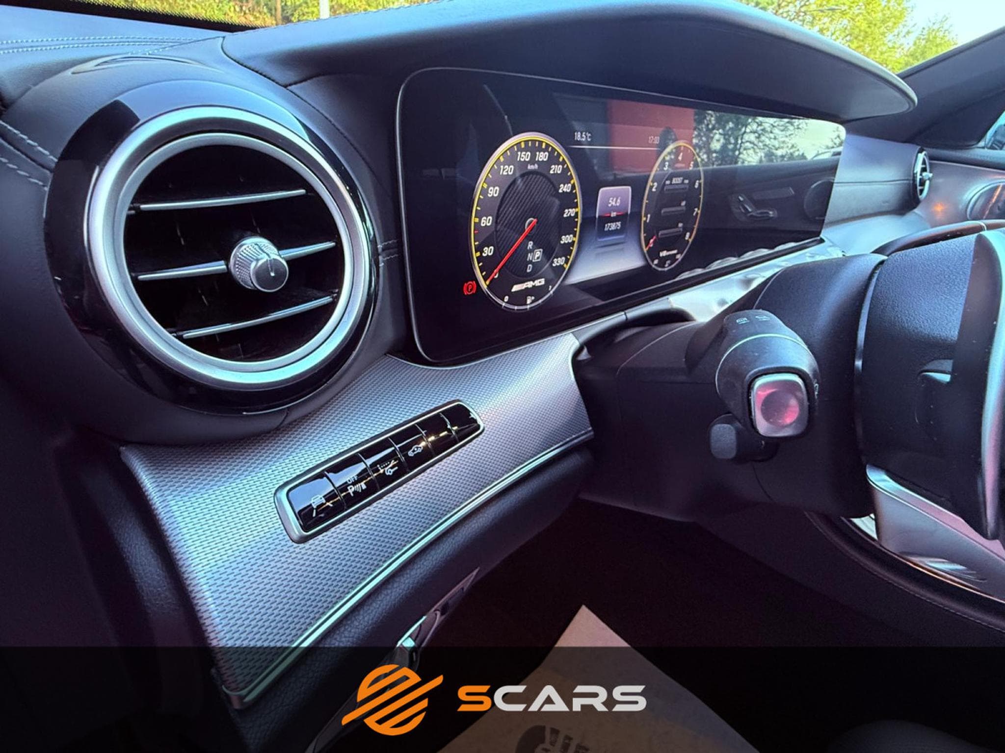 Mercedes E 63 AMG E 63 S 612CV 4MATIC+ LIMOUSINE BURMES PANO (2020) - Photo 13