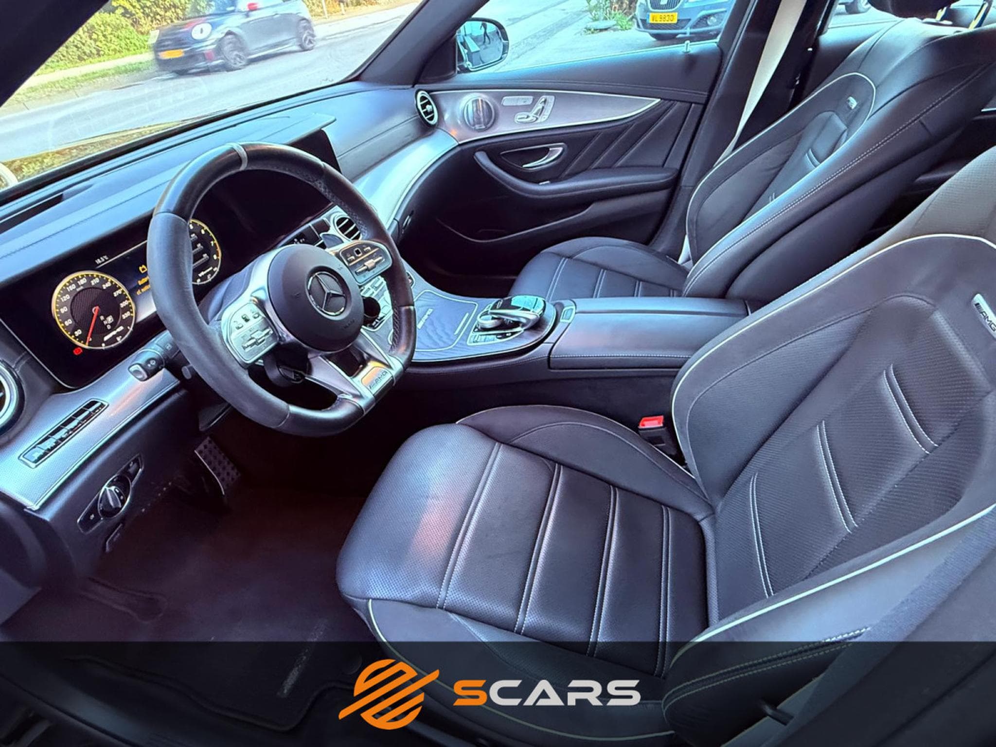 Mercedes E 63 AMG E 63 S 612CV 4MATIC+ LIMOUSINE BURMES PANO (2020) - Photo 12