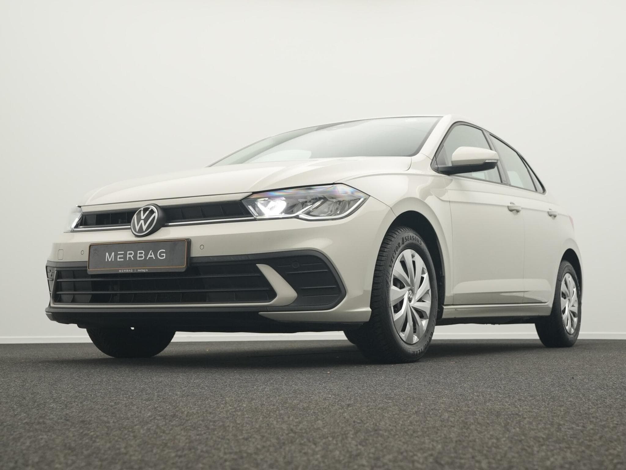 VW Polo 1.0 TSI Life LED+Navi+Apple+ (2023) - Foto 10