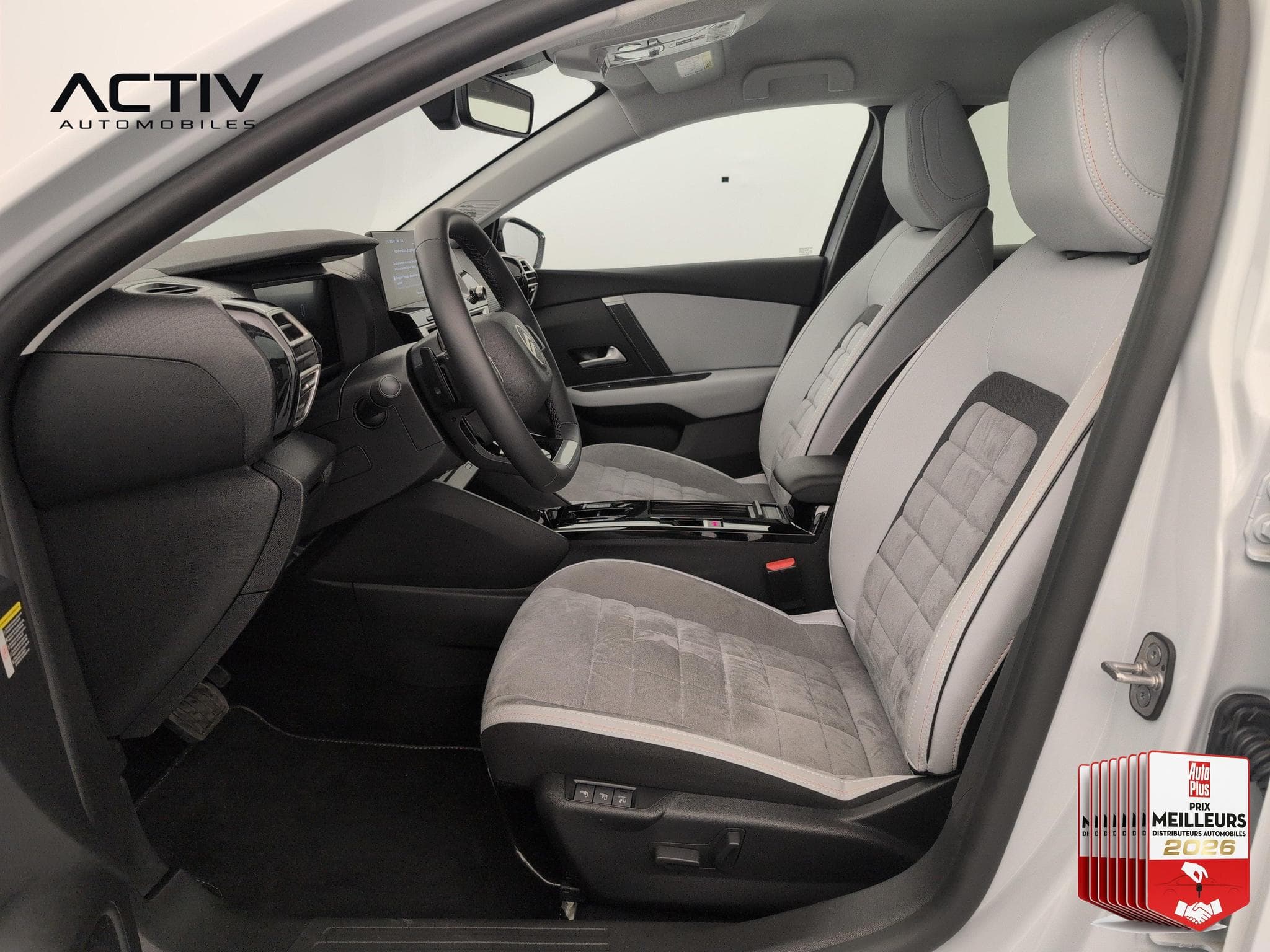 Citroën C4 PureTech 130 EAT8 Max (2025) - Foto 16