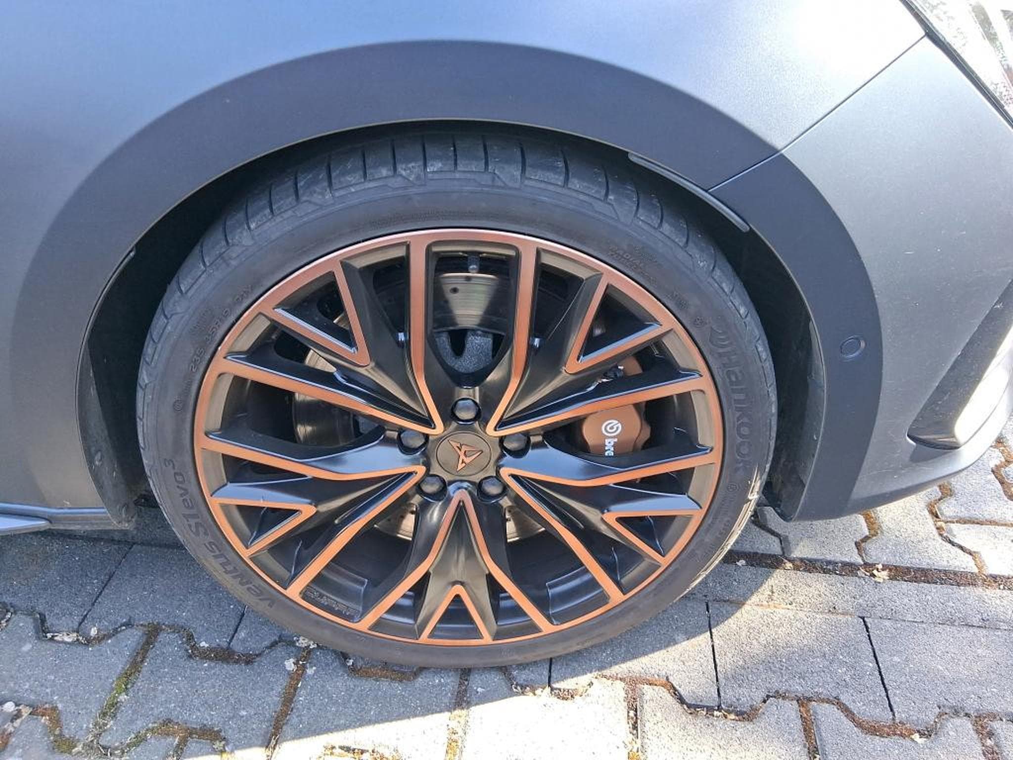 Cupra Leon VZ CUP 2.0 TSI 310CV 4Drive * BREMBO * VSS * BEATS* MATRIX * (2024) - Foto 22