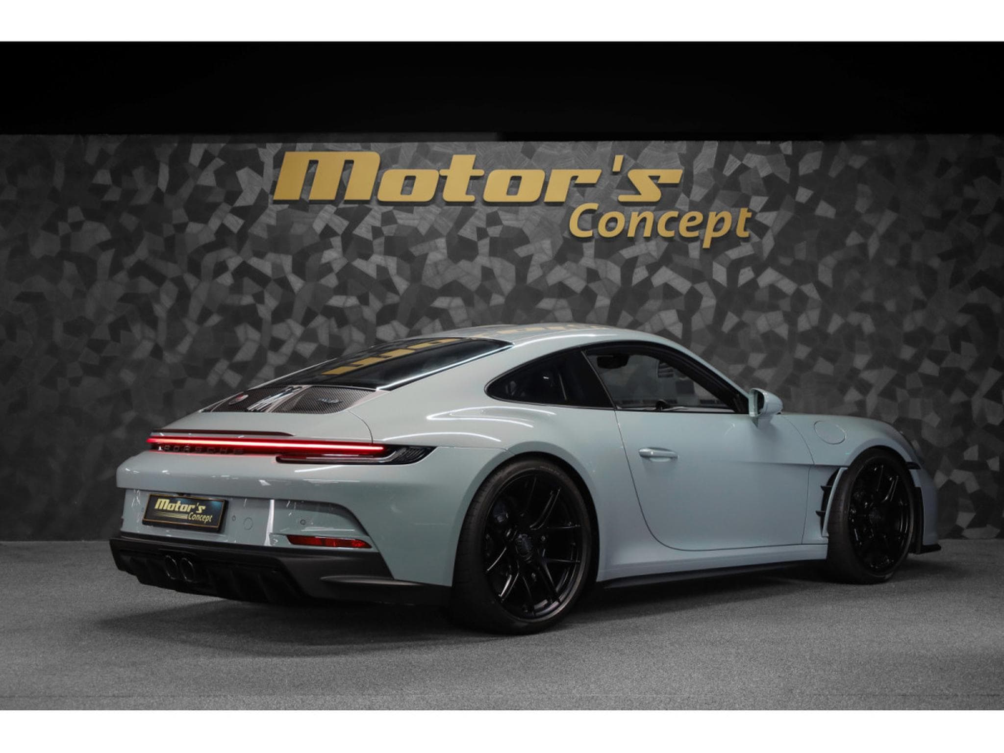 Porsche 911 911 S/T - 1261 OF 1963 / PTS SHADE GREEN METALLIC (2024) - Photo 3
