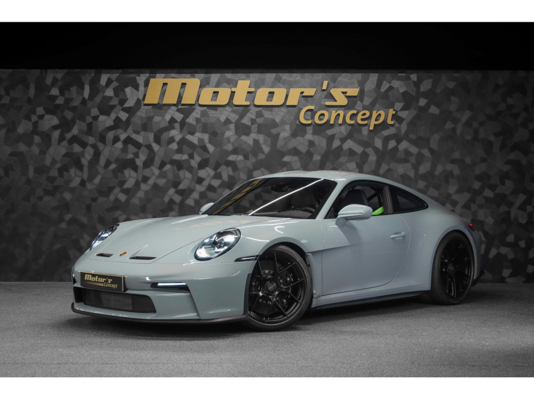 Porsche 911 911 S/T - 1261 OF 1963 / PTS SHADE GREEN METALLIC (2024) - Photo 1