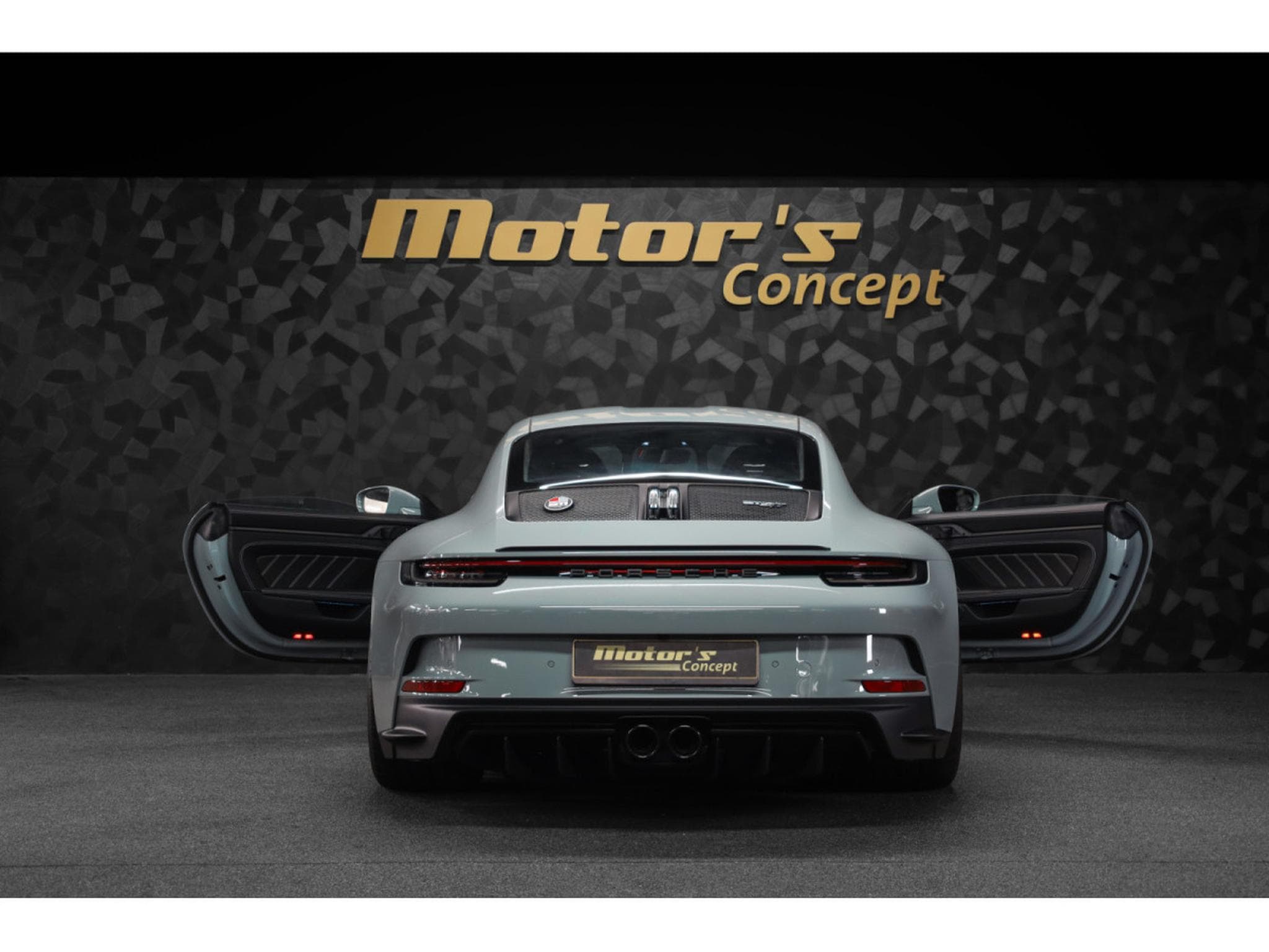 Porsche 911 911 S/T - 1261 OF 1963 / PTS SHADE GREEN METALLIC (2024) - Photo 5