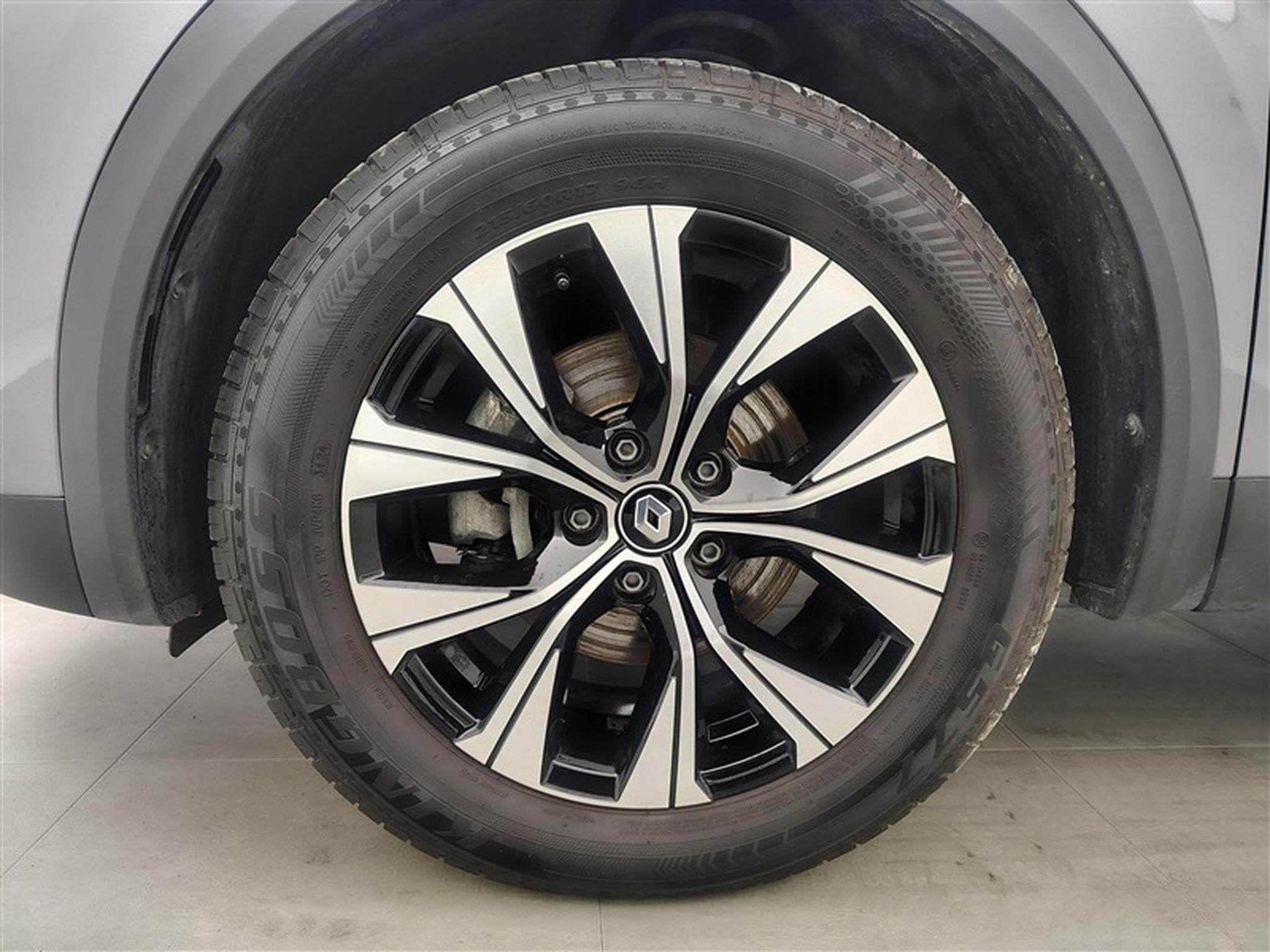 Renault Captur 1.6i E-TECH HEV Techno GPS/CAMERA/PDC/SIEGES CH/JA 17" (2023) - Foto 6