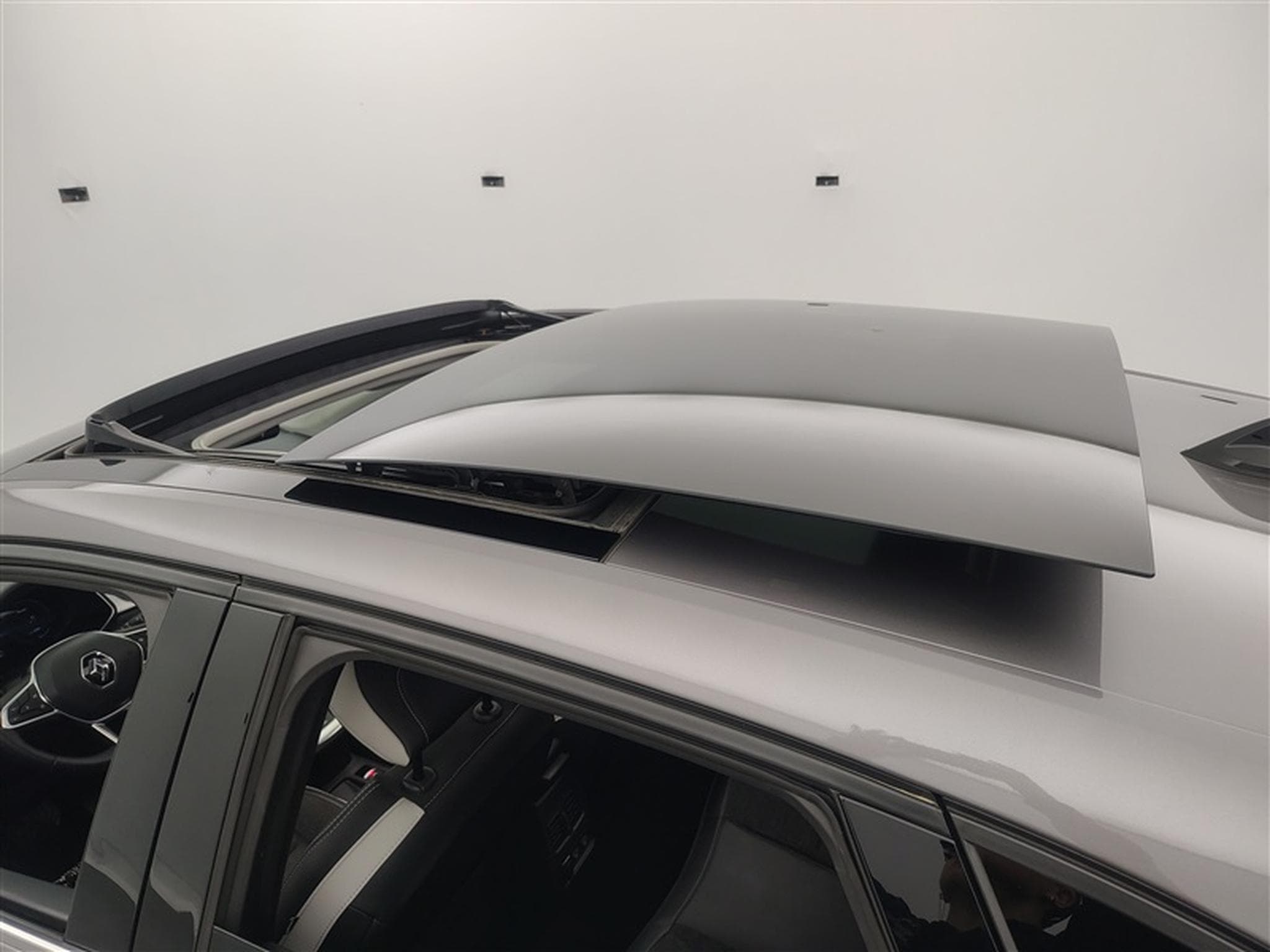 Renault Captur 1.6i E-TECH HEV Techno GPS/CAMERA/PDC/SIEGES CH/JA 17" (2023) - Foto 19