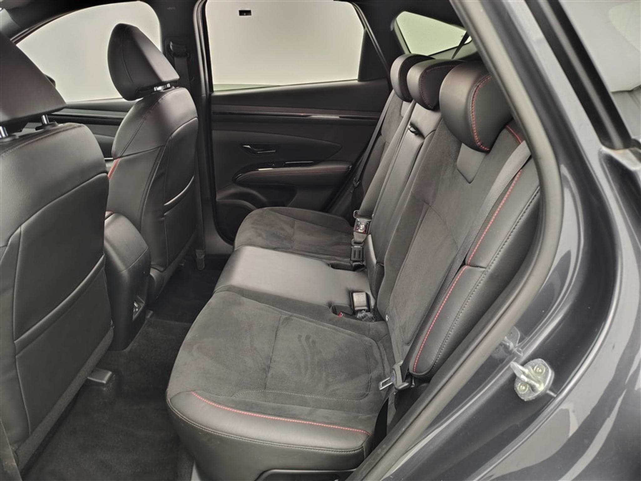 Hyundai Tucson 1.6 CRDi MHEV N-Line DCT (2022) - Foto 13