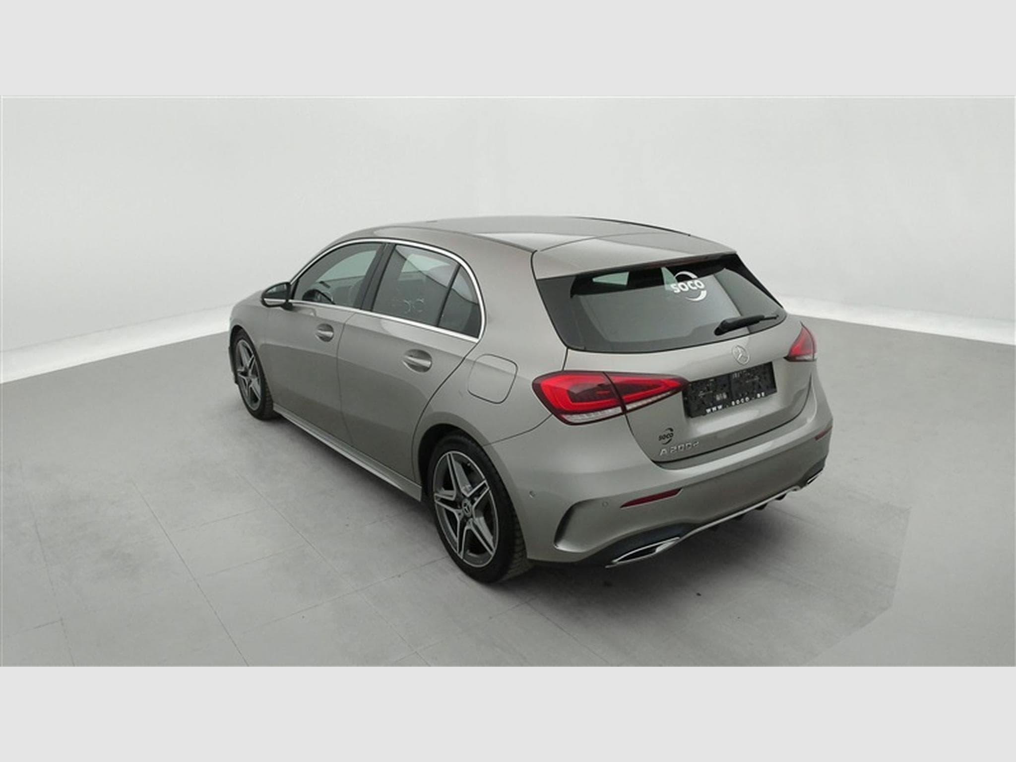 Mercedes A 200 A 200 d AUTO AMG NAVI / CAMERA / CARPLAY (2021) - Foto 2