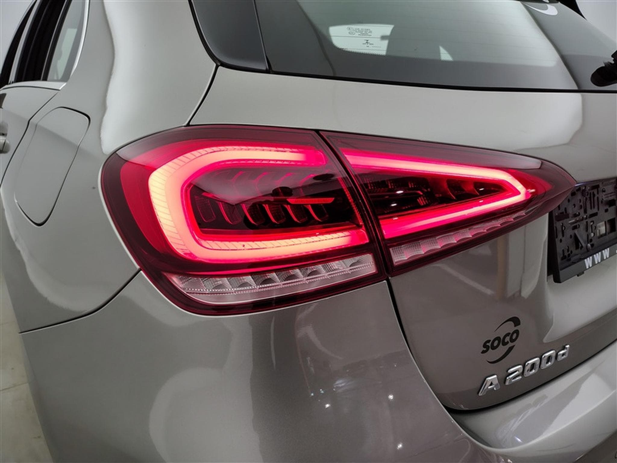 Mercedes A 200 A 200 d AUTO AMG NAVI / CAMERA / CARPLAY (2021) - Foto 16
