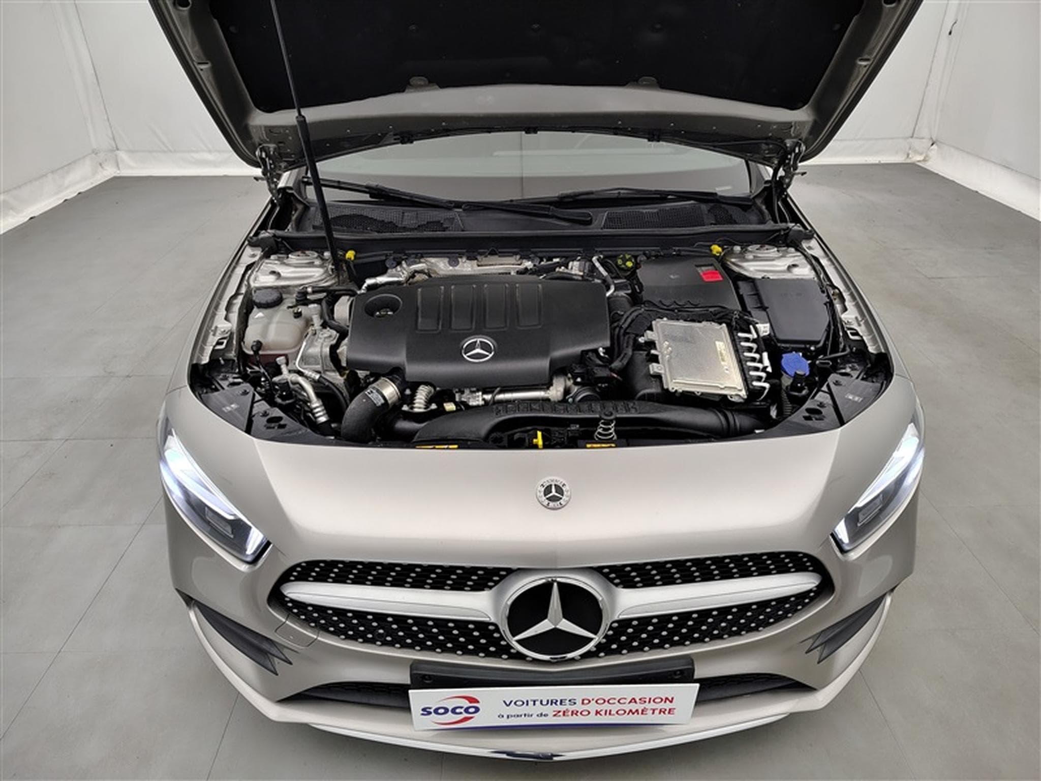 Mercedes A 200 A 200 d AUTO AMG NAVI / CAMERA / CARPLAY (2021) - Foto 19