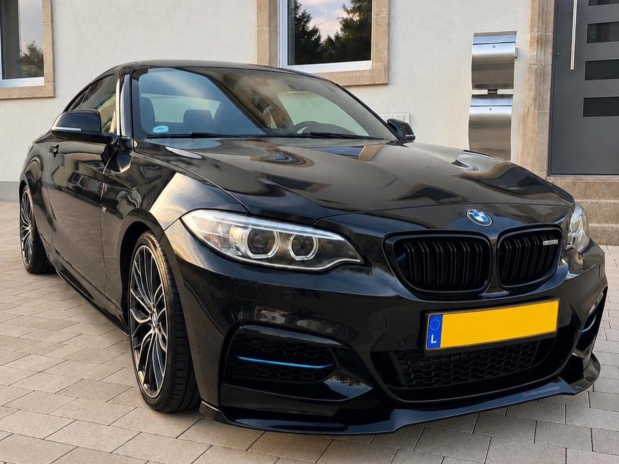 BMW 235 (2014) - Photo 1