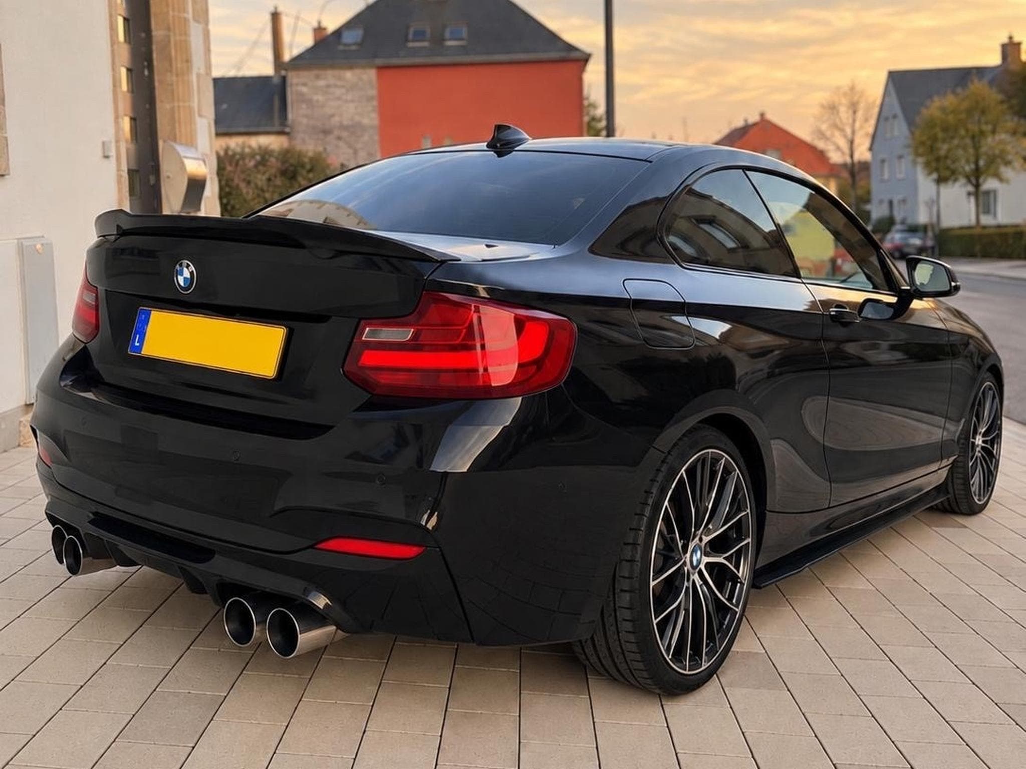 BMW 235 (2014) - Photo 2