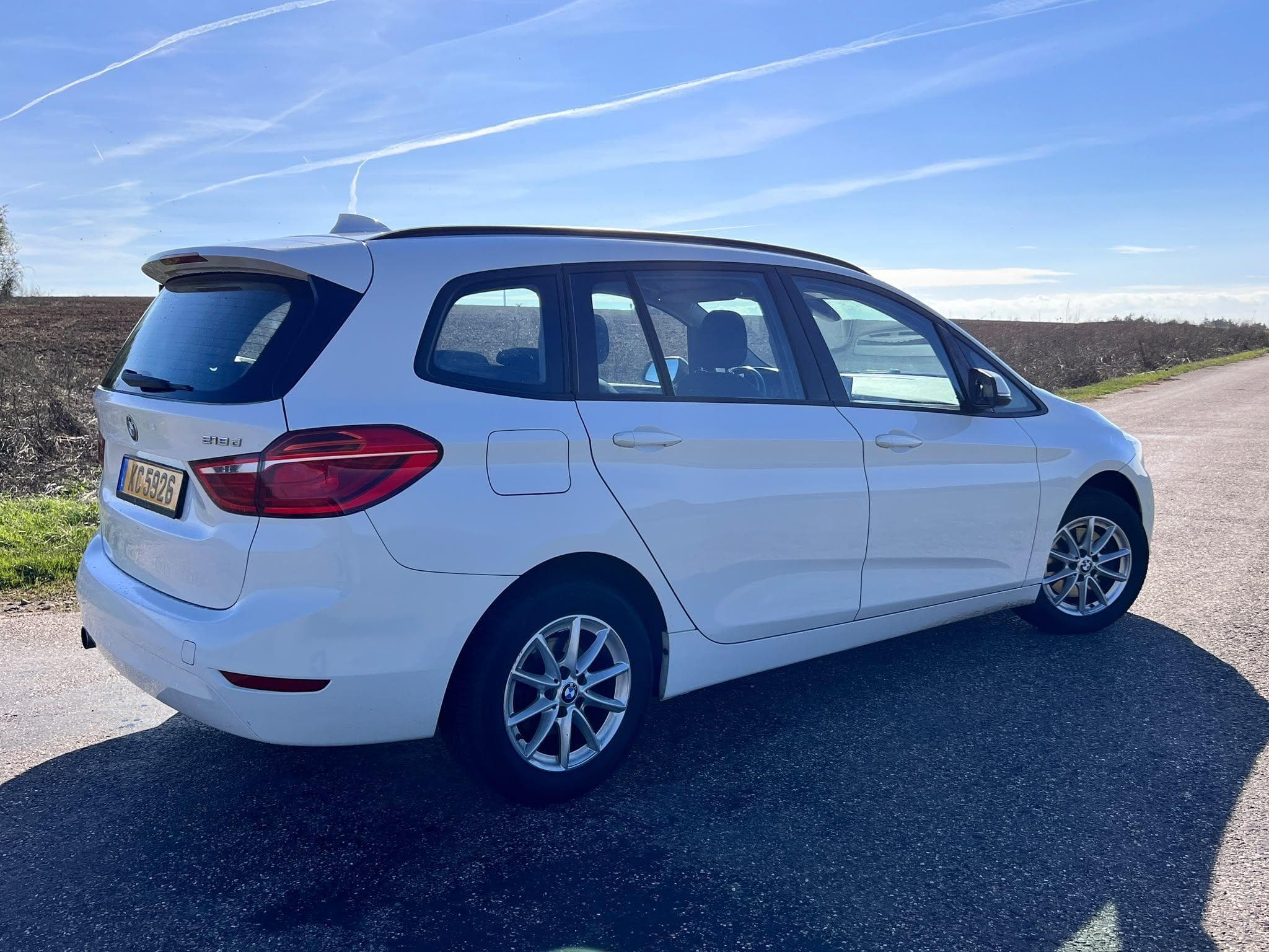 BMW 218 BMW 218d 7 Seats/Sieges (2016) - Photo 10