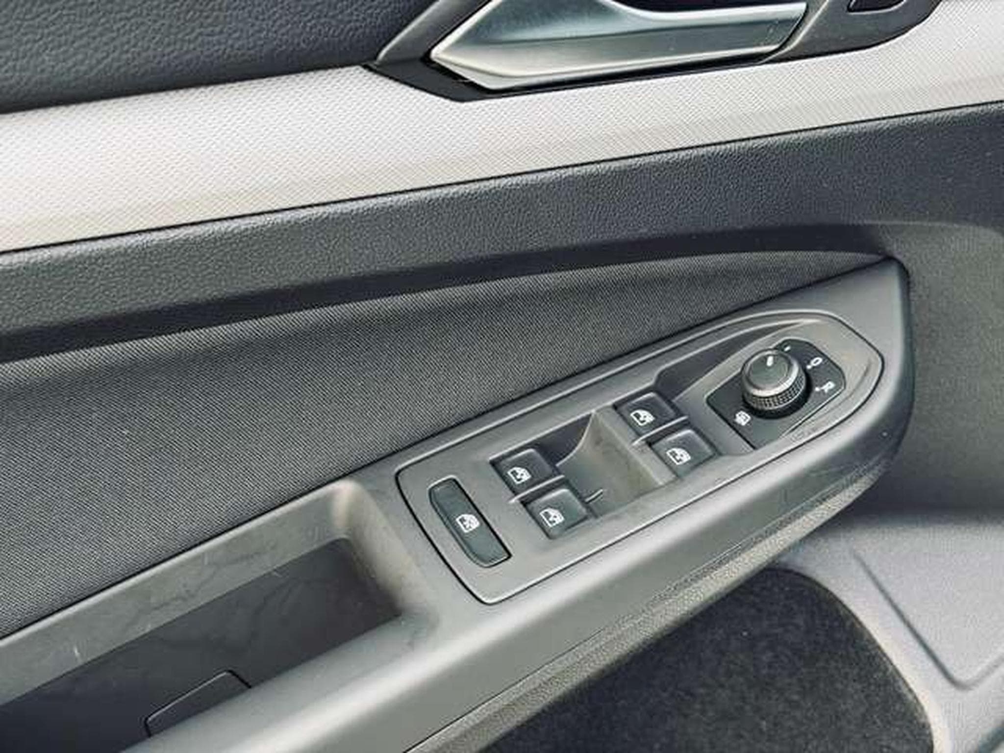 VW Golf Golf 1.0 TSI Life // Révisée Et Garantie ✅✅✅ (2022) - Photo 12
