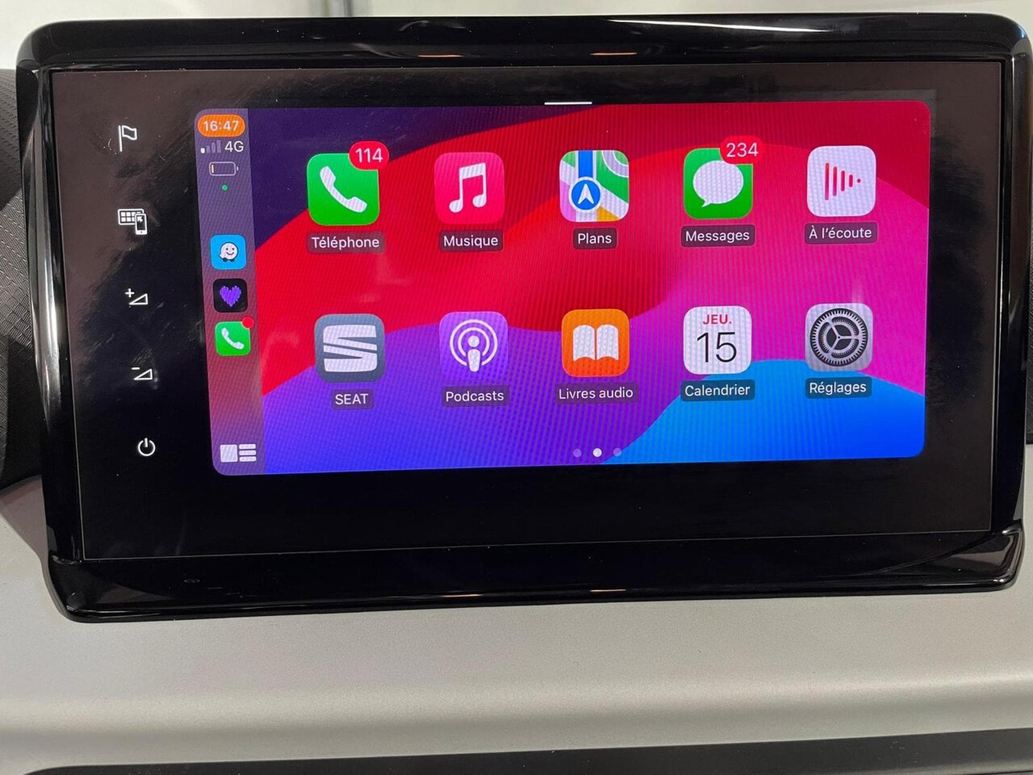Seat Arona 1.0 TSI 110 MOVE COPA CARPLAY (2022) - Photo 4