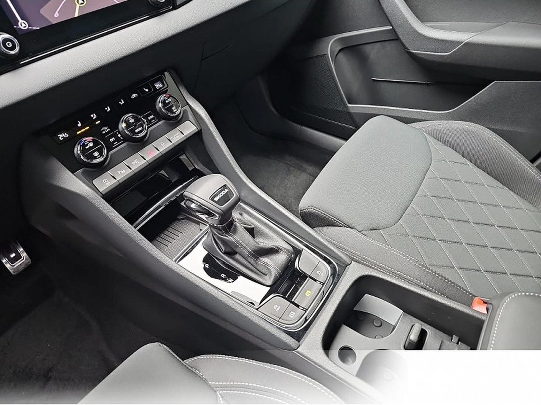 Skoda Karoq (2026) - Foto 11