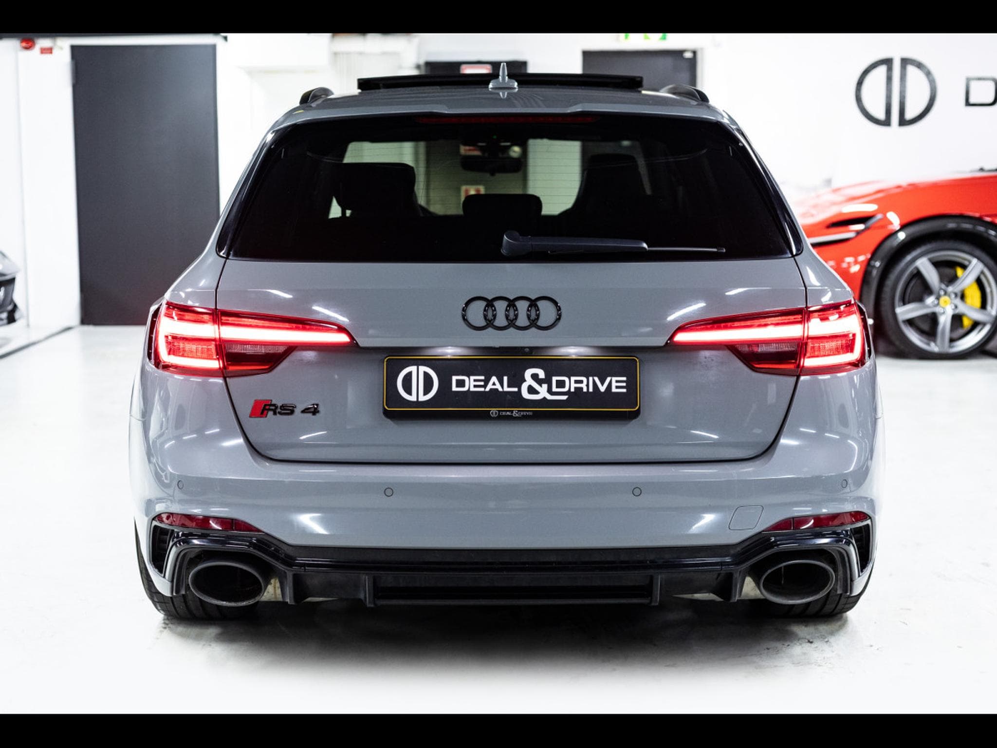 Audi RS4 AVANT 2.9 TFSI QUATTRO TIPTRONIC - NARDO GREY (2019) - Photo 4