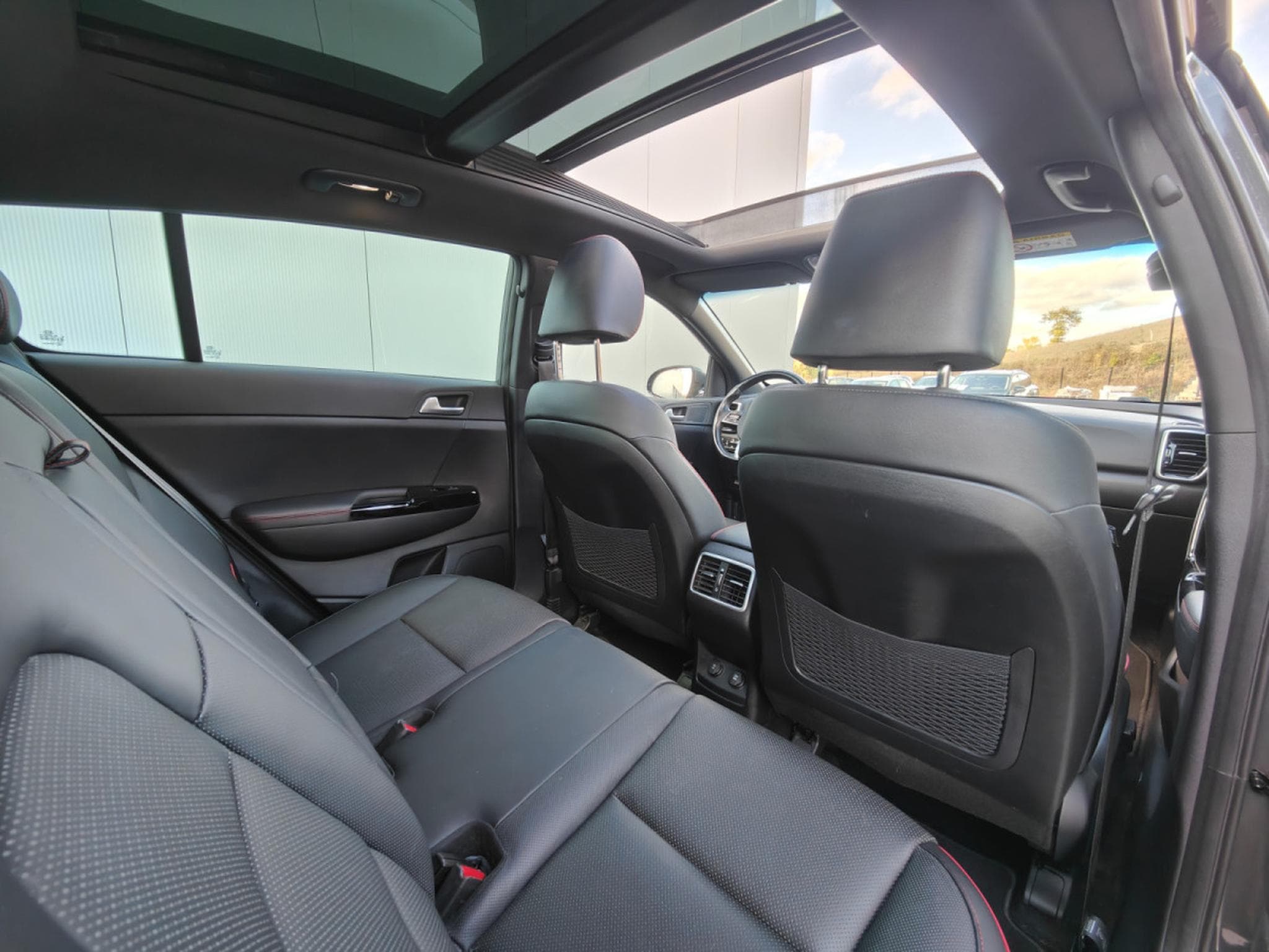 Kia Sportage 1.6 CRDI DCT AWD GT-LINE CARPLAY TOIT OUVRANT CUIR GPS GARAN (2021) - Photo 9