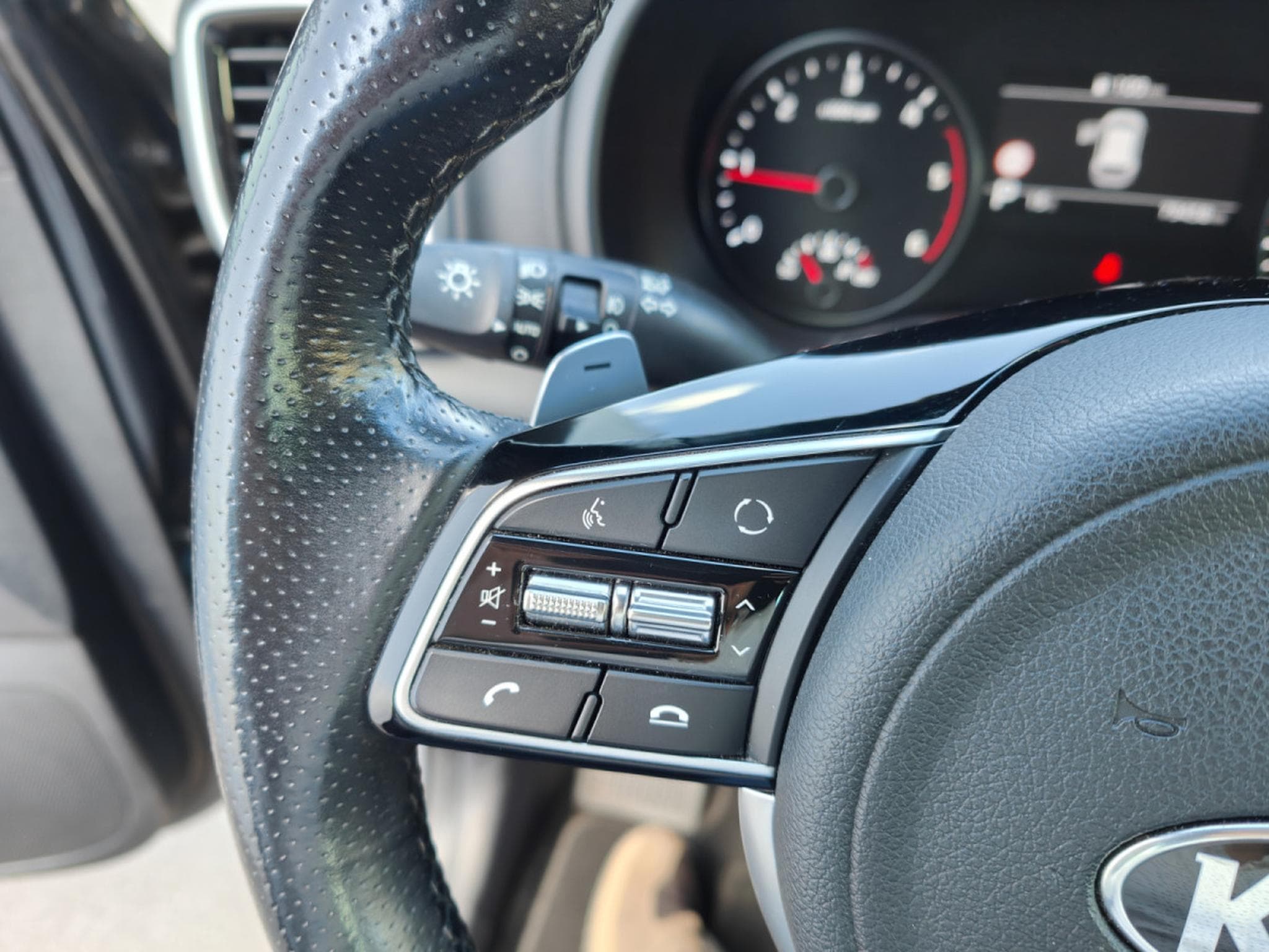 Kia Sportage 1.6 CRDI DCT AWD GT-LINE CARPLAY TOIT OUVRANT CUIR GPS GARAN (2021) - Photo 24