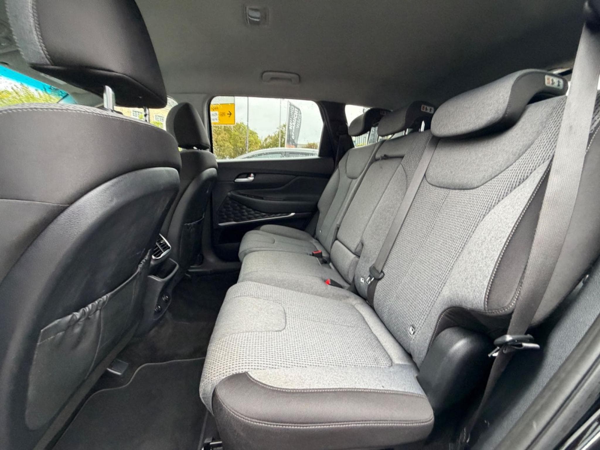 Hyundai Santa Fe 2.0 136 KW 4WD/1.HAND/UNFALLFREI/AUTOMA (2019) - Foto 14