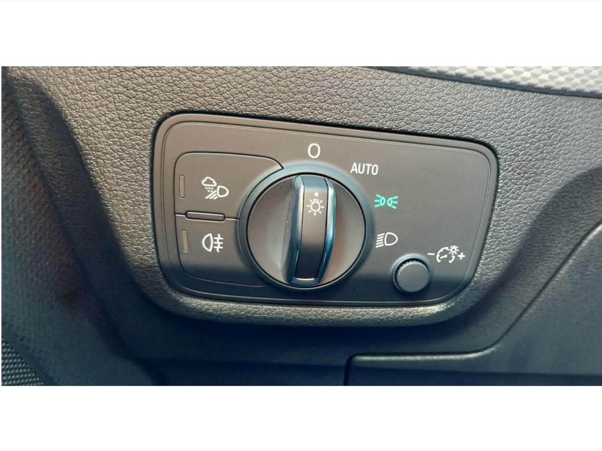 Audi Q2 35 TFSI S-Line S-Tronic AppleCarplay ACC CAMERA 1° MAIN (2026) - Photo 21