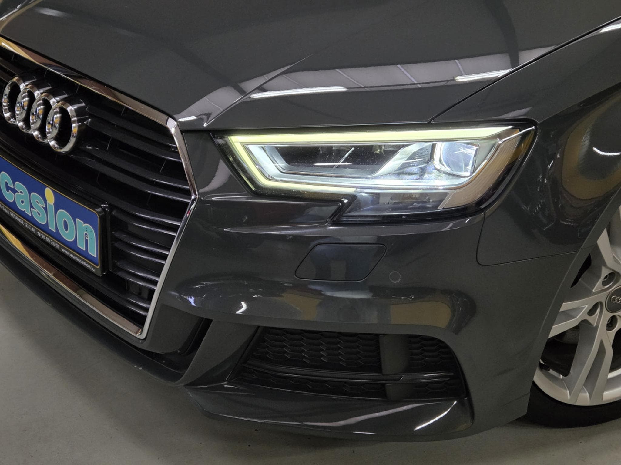 Audi A3 TFSI 116CV LIMOUSINE S-LINE EXT. (2020) - Photo 2