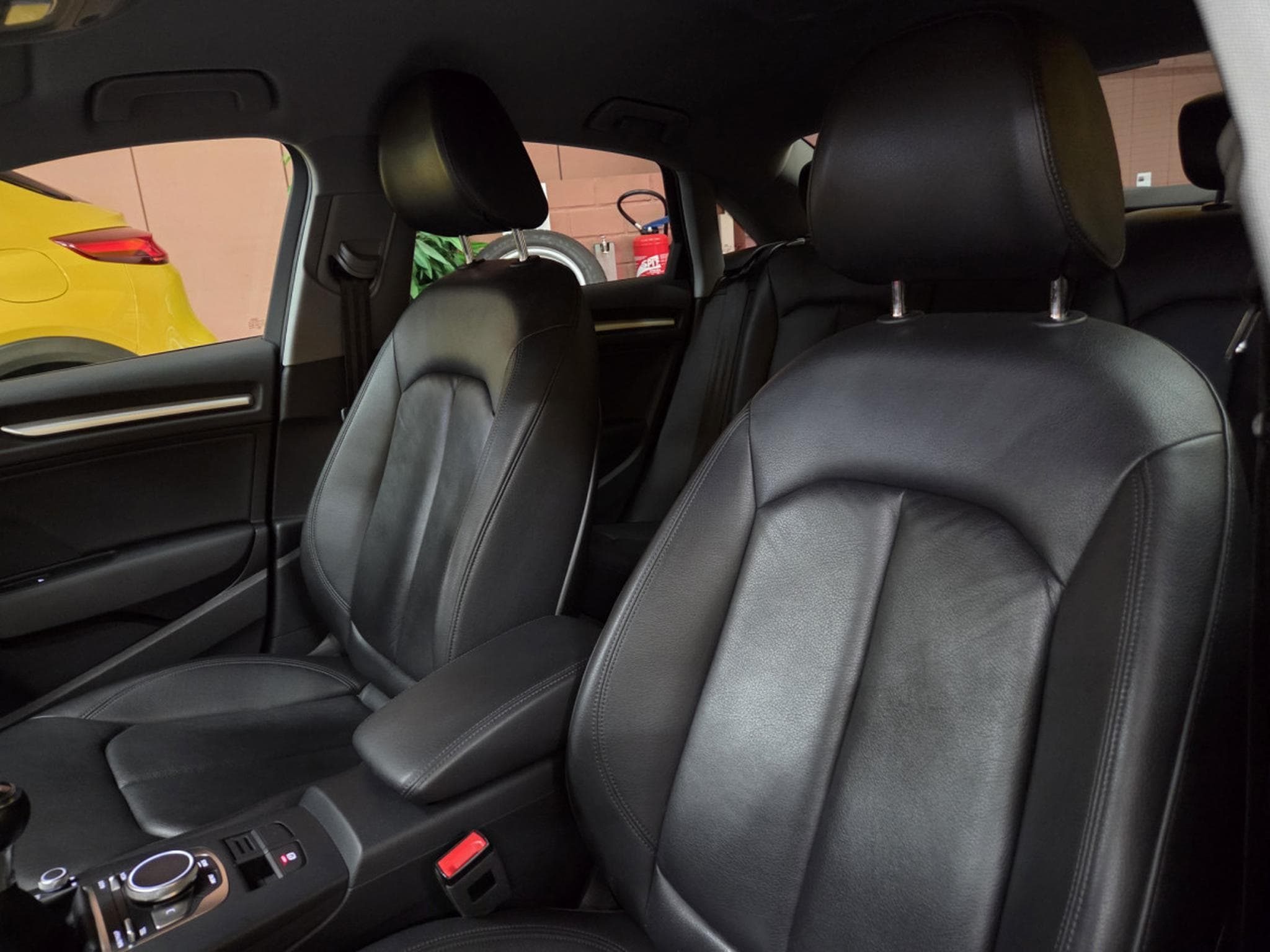 Audi A3 TFSI 116CV LIMOUSINE S-LINE EXT. (2020) - Photo 11