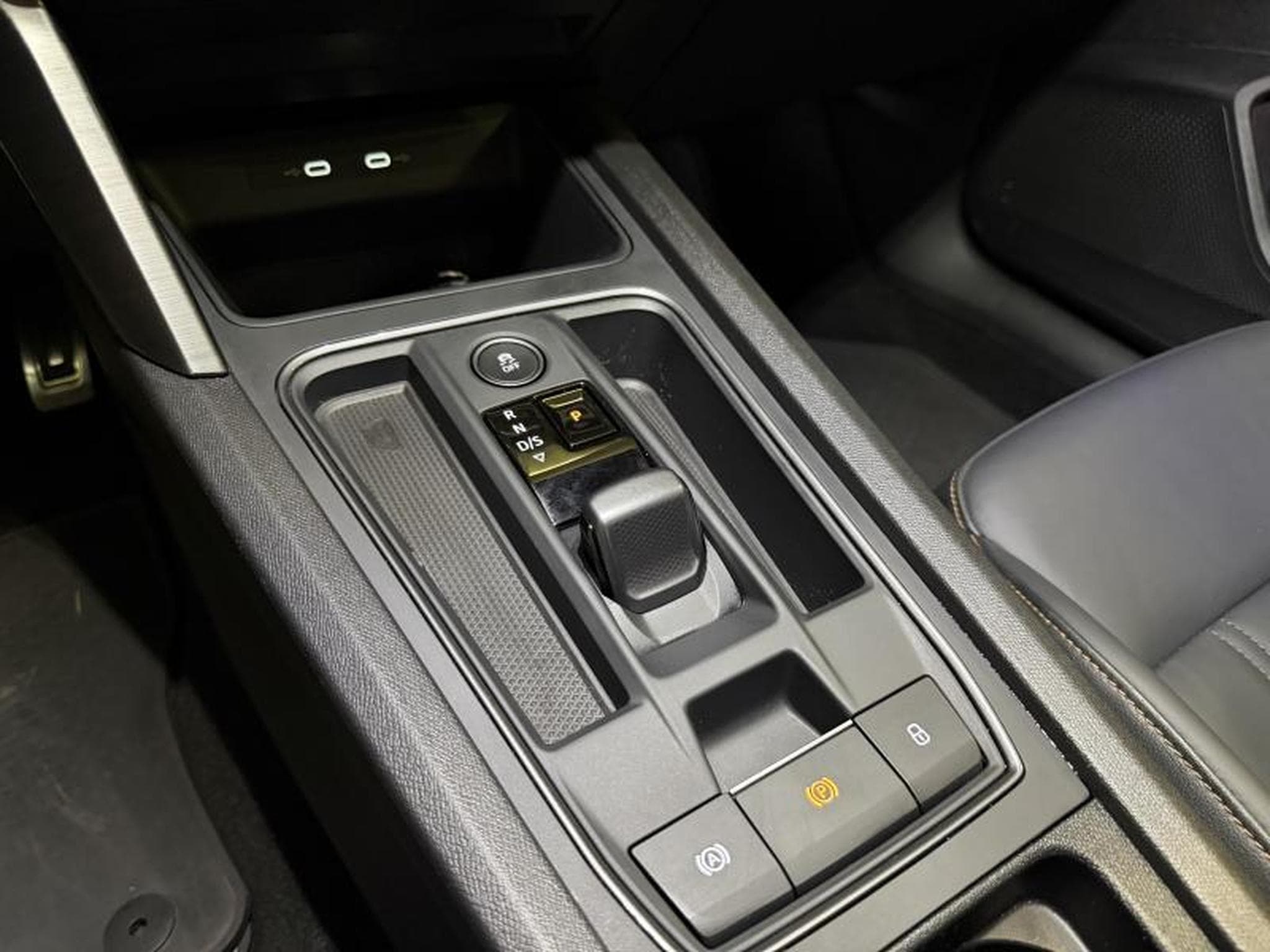 Cupra Formentor VZ 2.0 TSI 300 *Beats *Leder*Pano*AHK (2023) - Photo 18