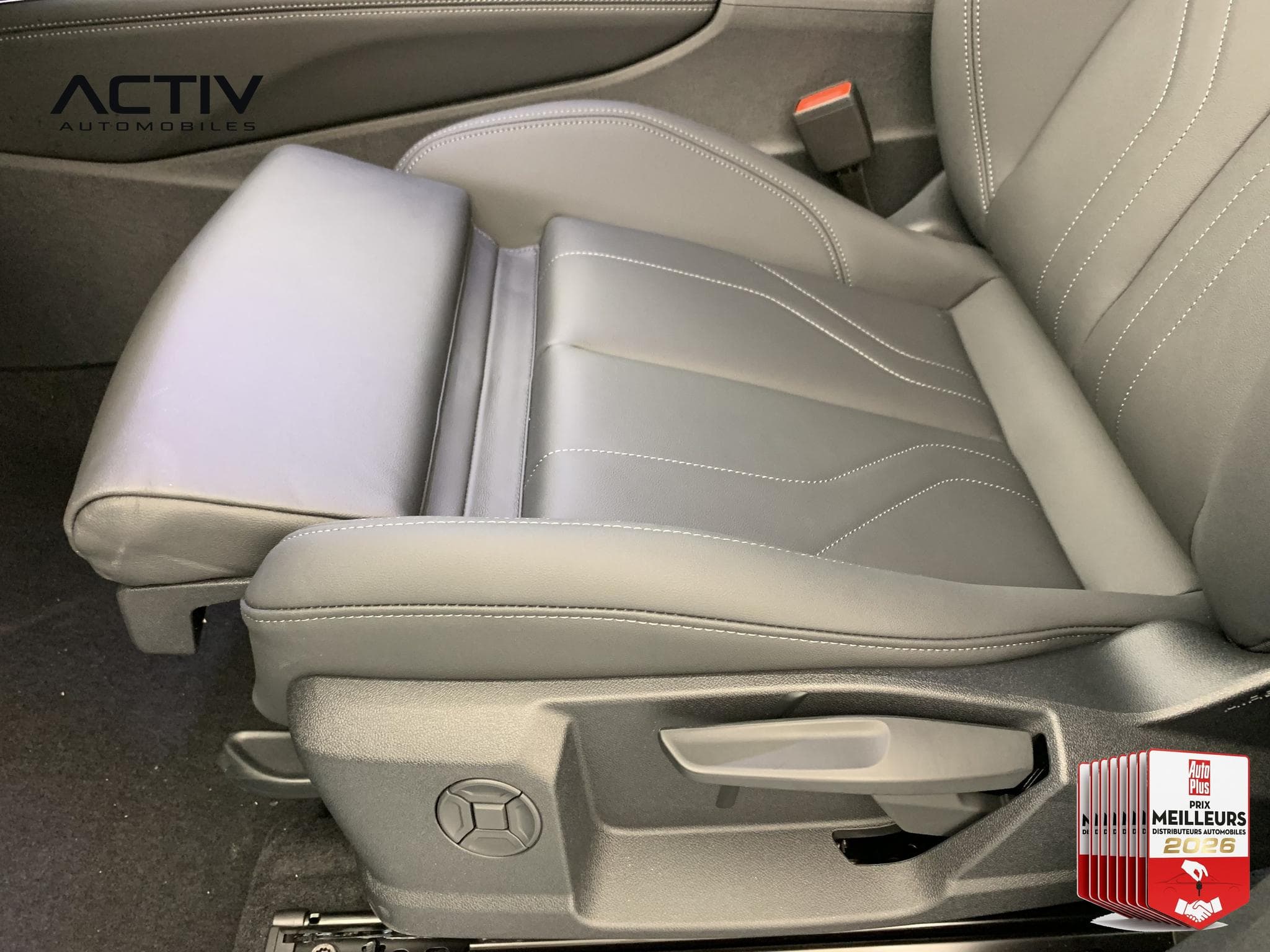 Audi Q3 E-HYBRID 272 CH S TRONIC 6 S LINE (2026) - Foto 20