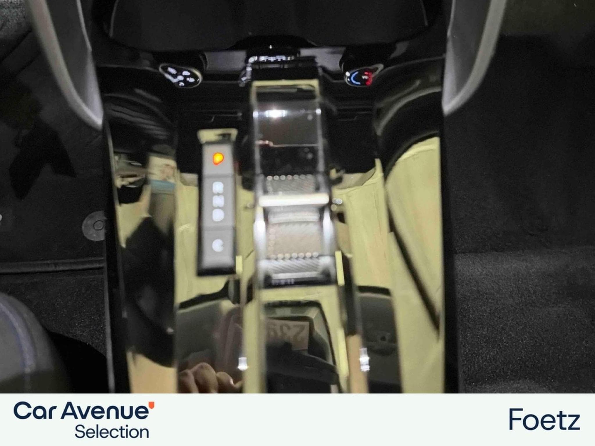 CITROEN C3 Electrique 113ch 44,2kWh autonomie confort MAX (2025) - Photo 10