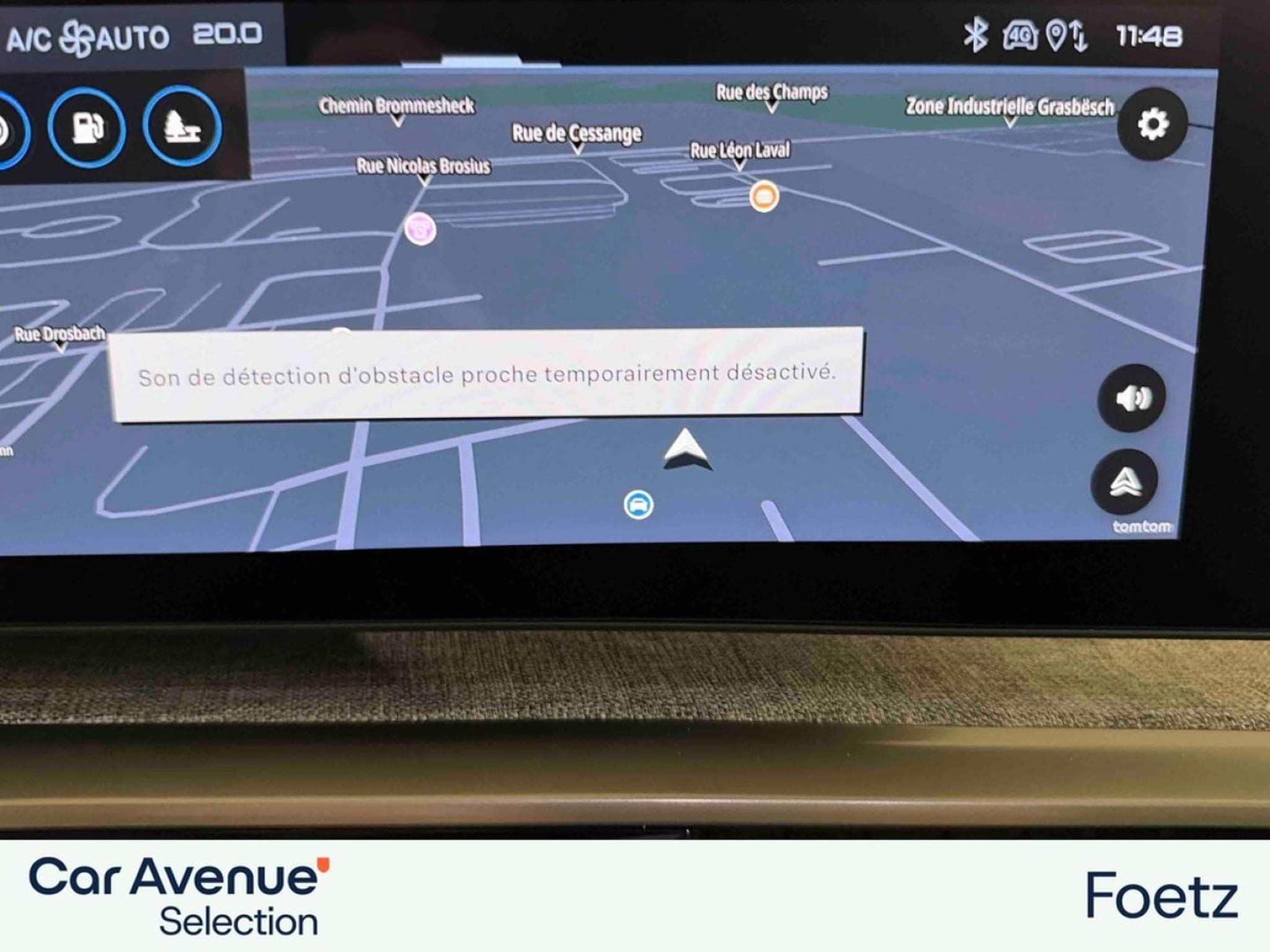 PEUGEOT 3008 1.2 Hybrid 136ch Allure e-DCS6 (2025) - Photo 12