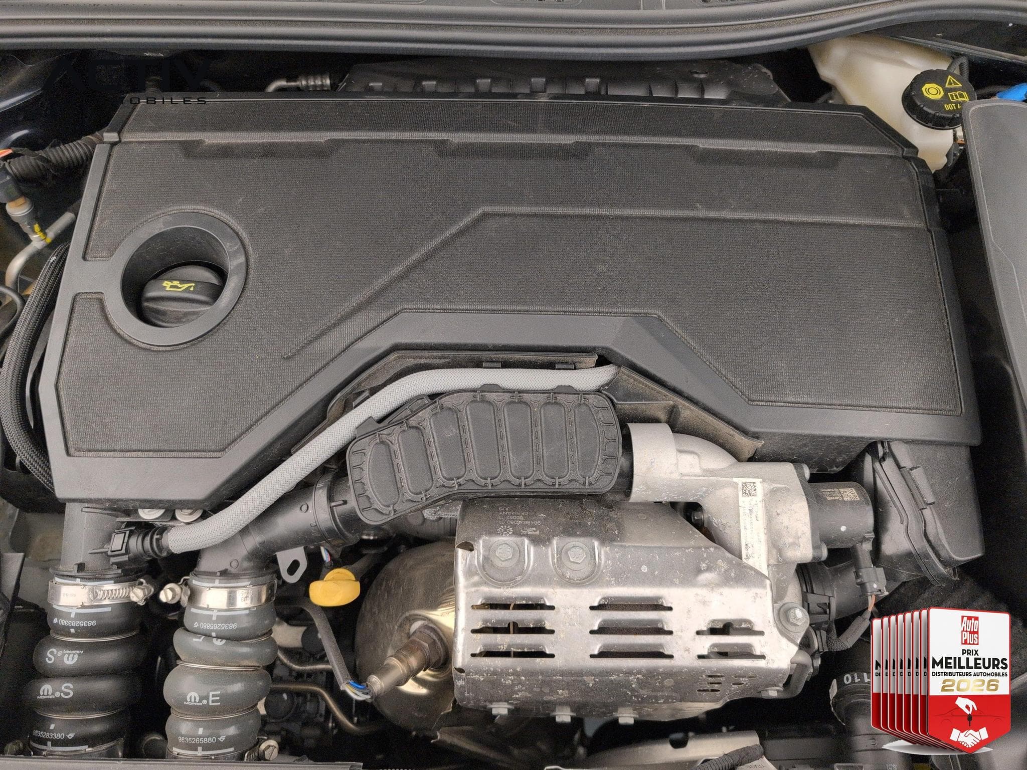 Citroën C4 Hybride 110 ch e-DCS6 You (2025) - Photo 23