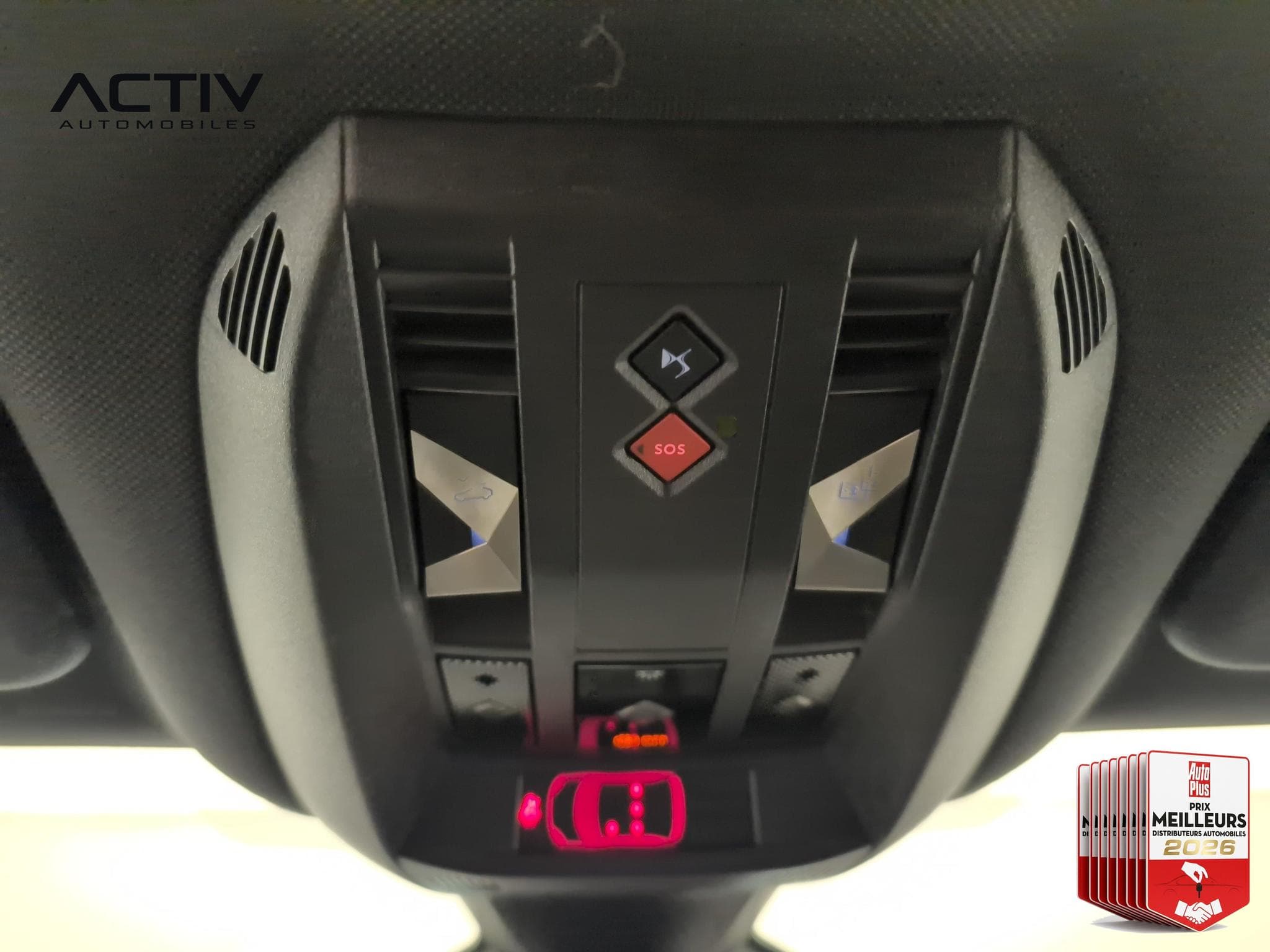 DS Automobiles DS7 BlueHDi 130 EAT8 Etoile (2025) - Photo 18