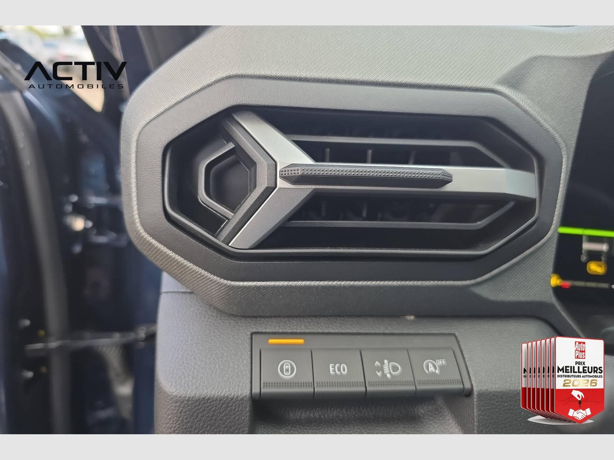 Dacia BIGSTER Mild Hybrid 140 Journey (2026) - Foto 21