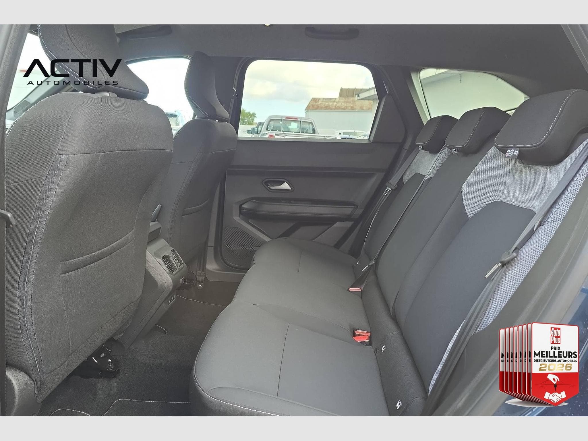 Dacia BIGSTER Mild Hybrid 140 Journey (2026) - Foto 22