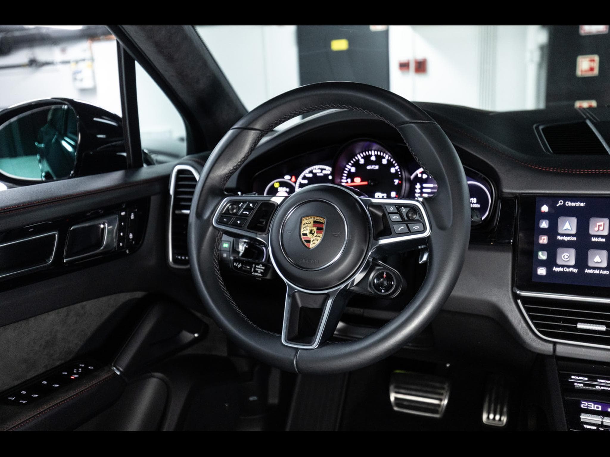 Porsche Cayenne 4.0 GTS TIPTRONIC (460 CH) (2023) - Photo 11