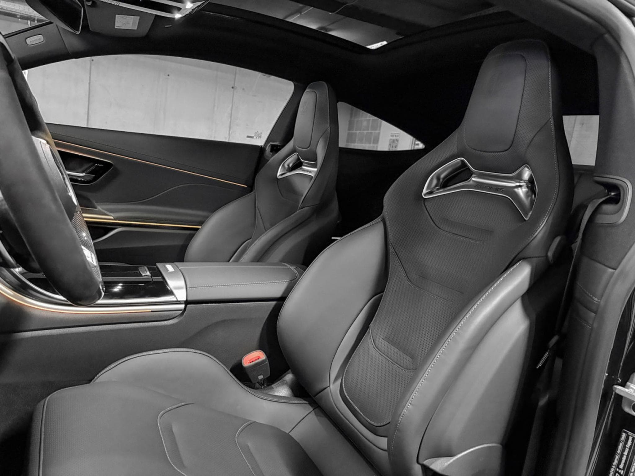 Mercedes CLE 53 AMG CLE Coupe AMG CLE 53 4Matic PERFORMANCE SITZ/Pack Premium/CA (2025) - Photo 9