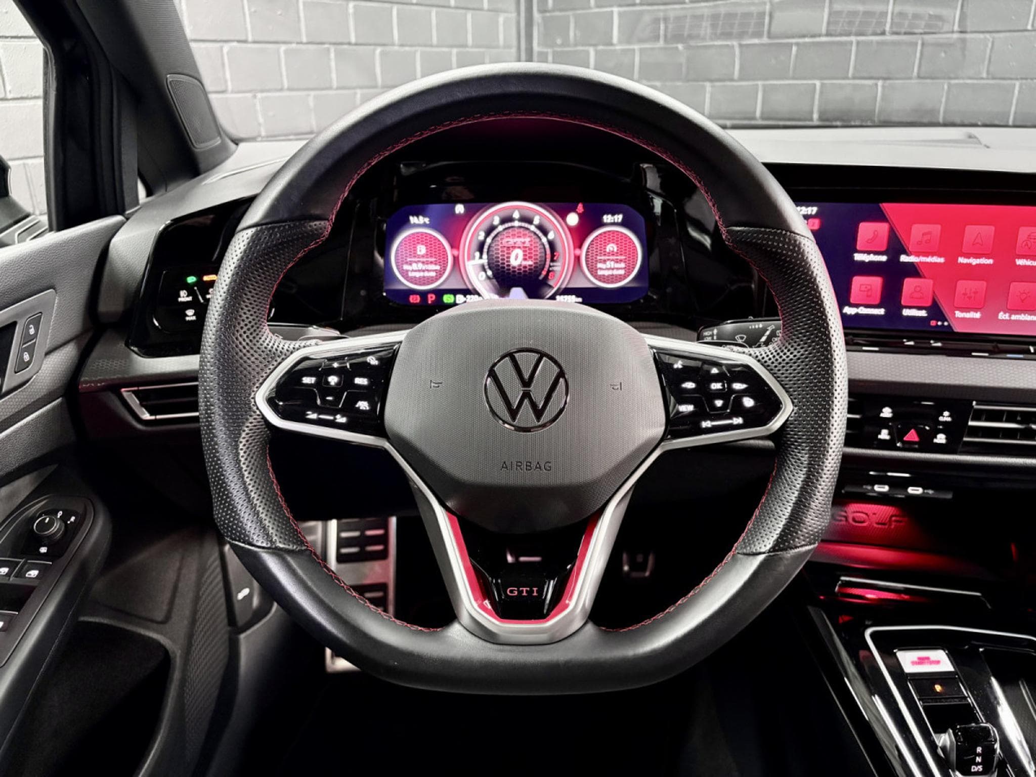 VW Golf GTI 2.0 TSI 245CV DSG7  * MATRIX * BLACK STYLE* CAM* (2023) - Photo 10